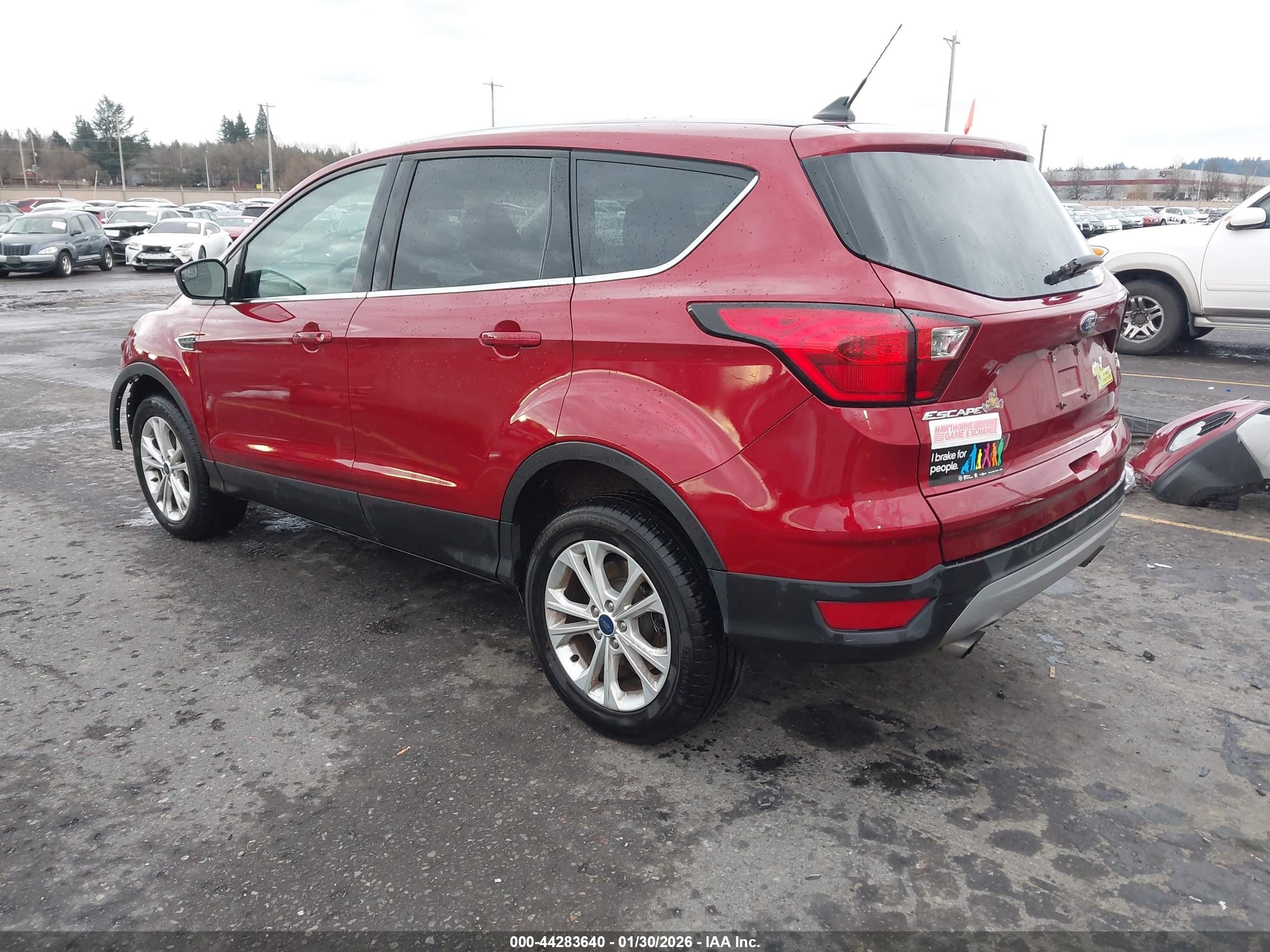 FORD ESCAPE image 3