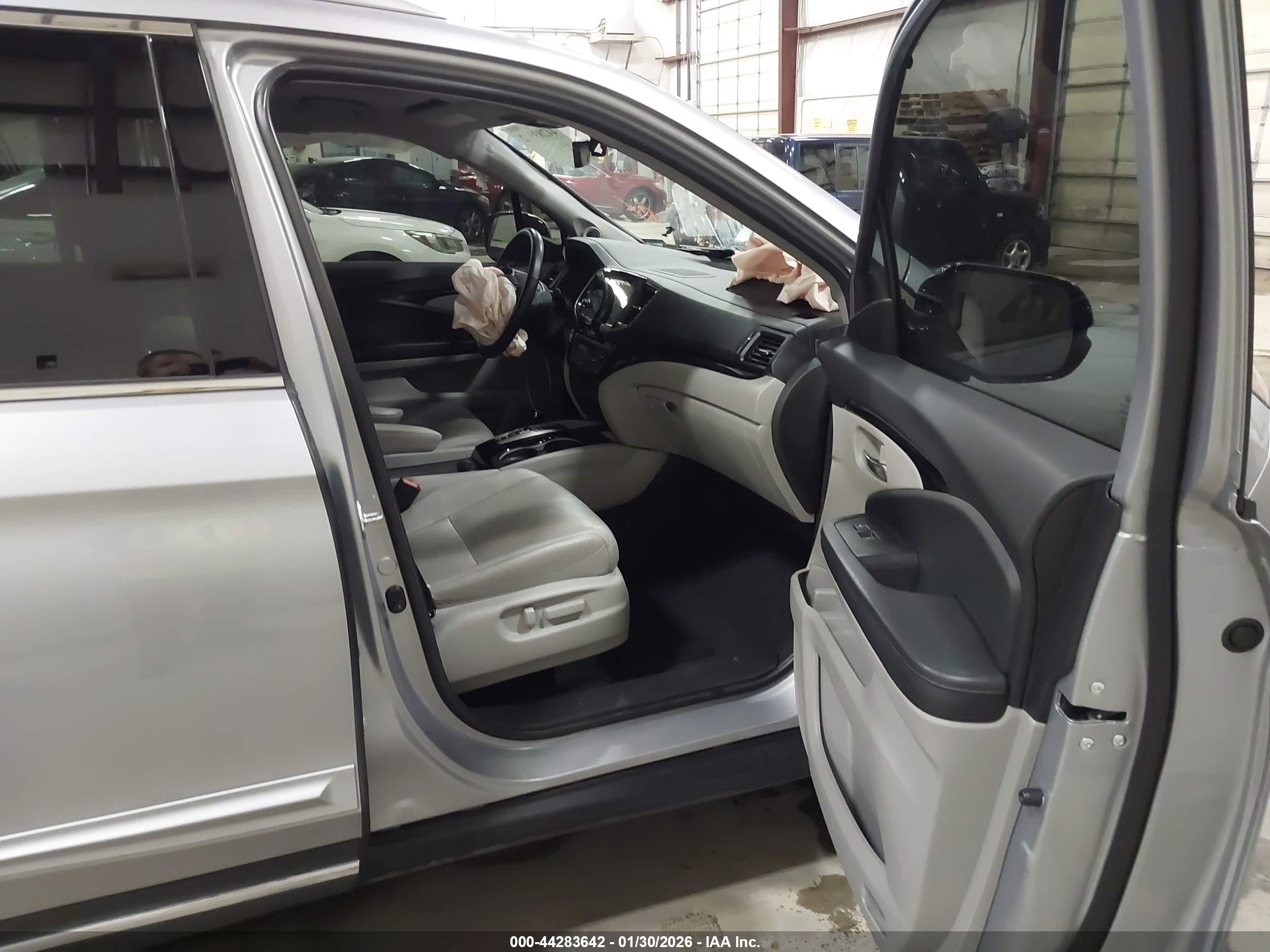 HONDA PILOT image 5