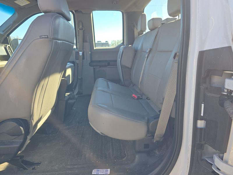 FORD F-150 image 8