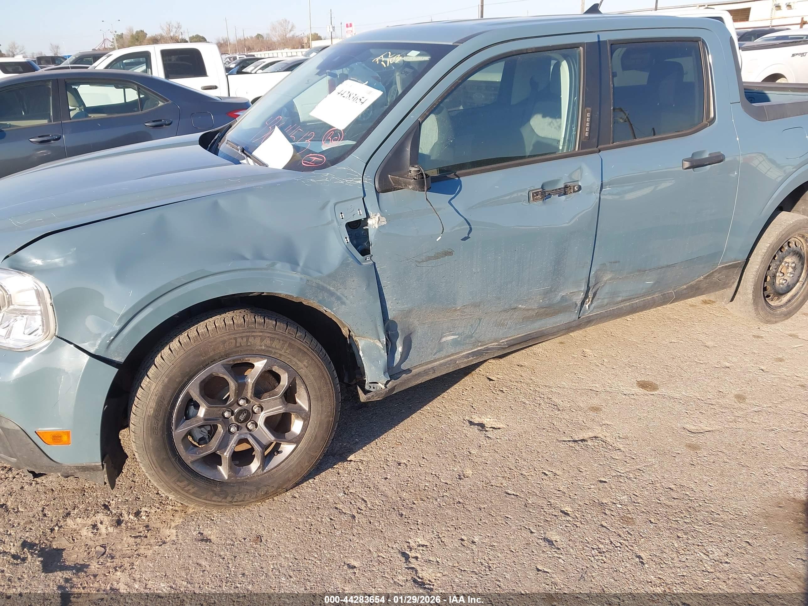 FORD MAVERICK image 6