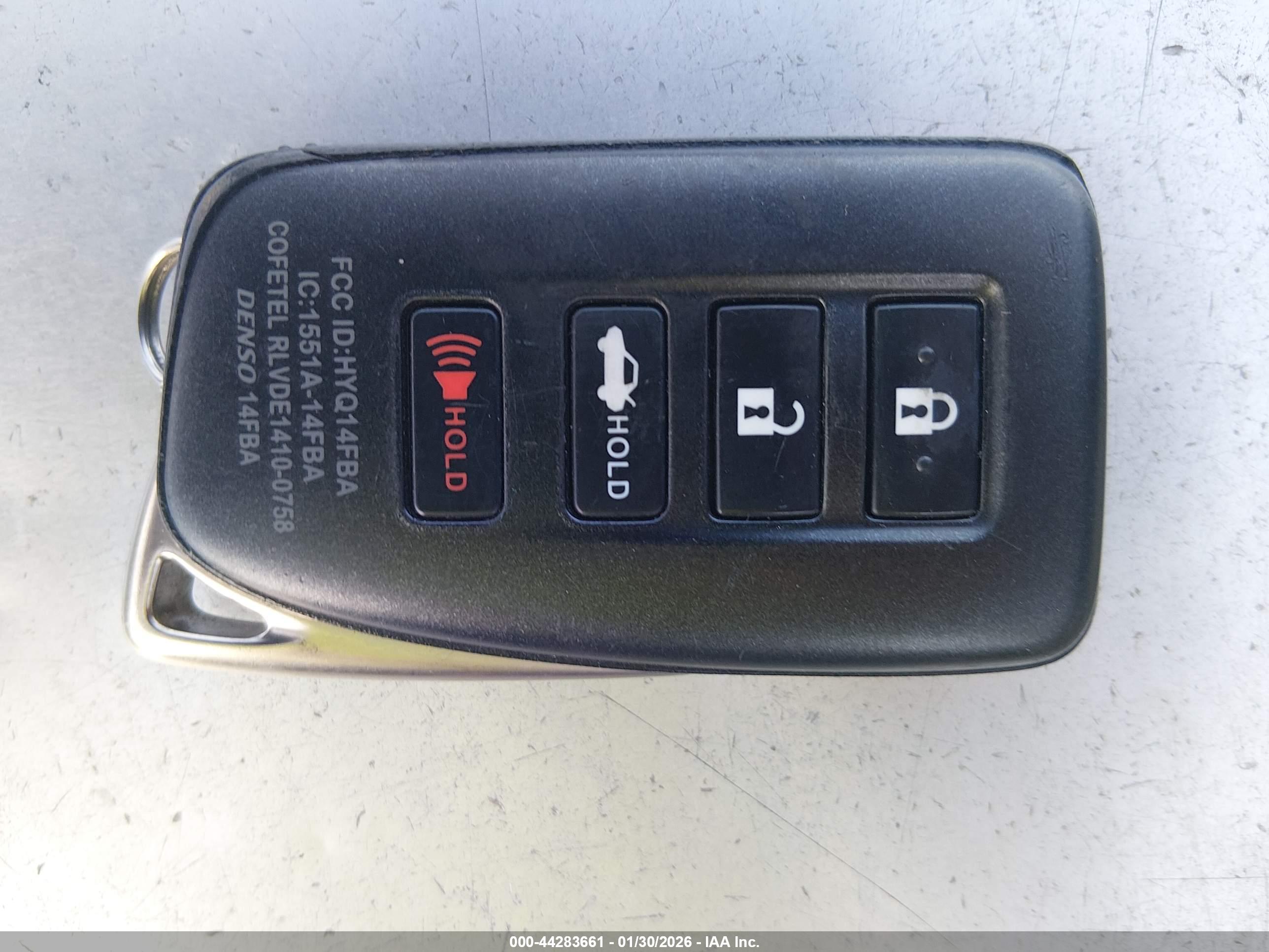 LEXUS ES image 11
