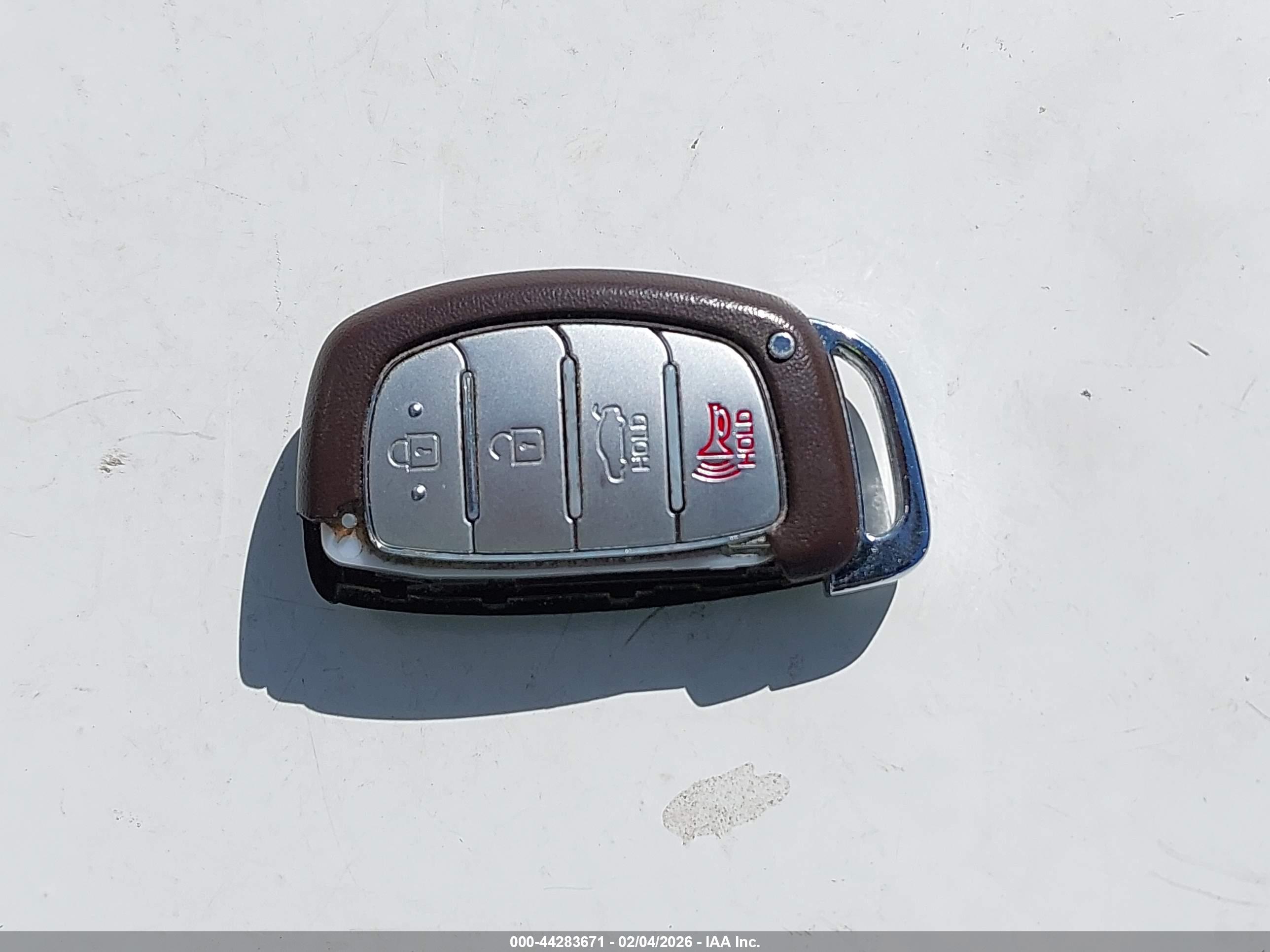 HYUNDAI SONATA image 11