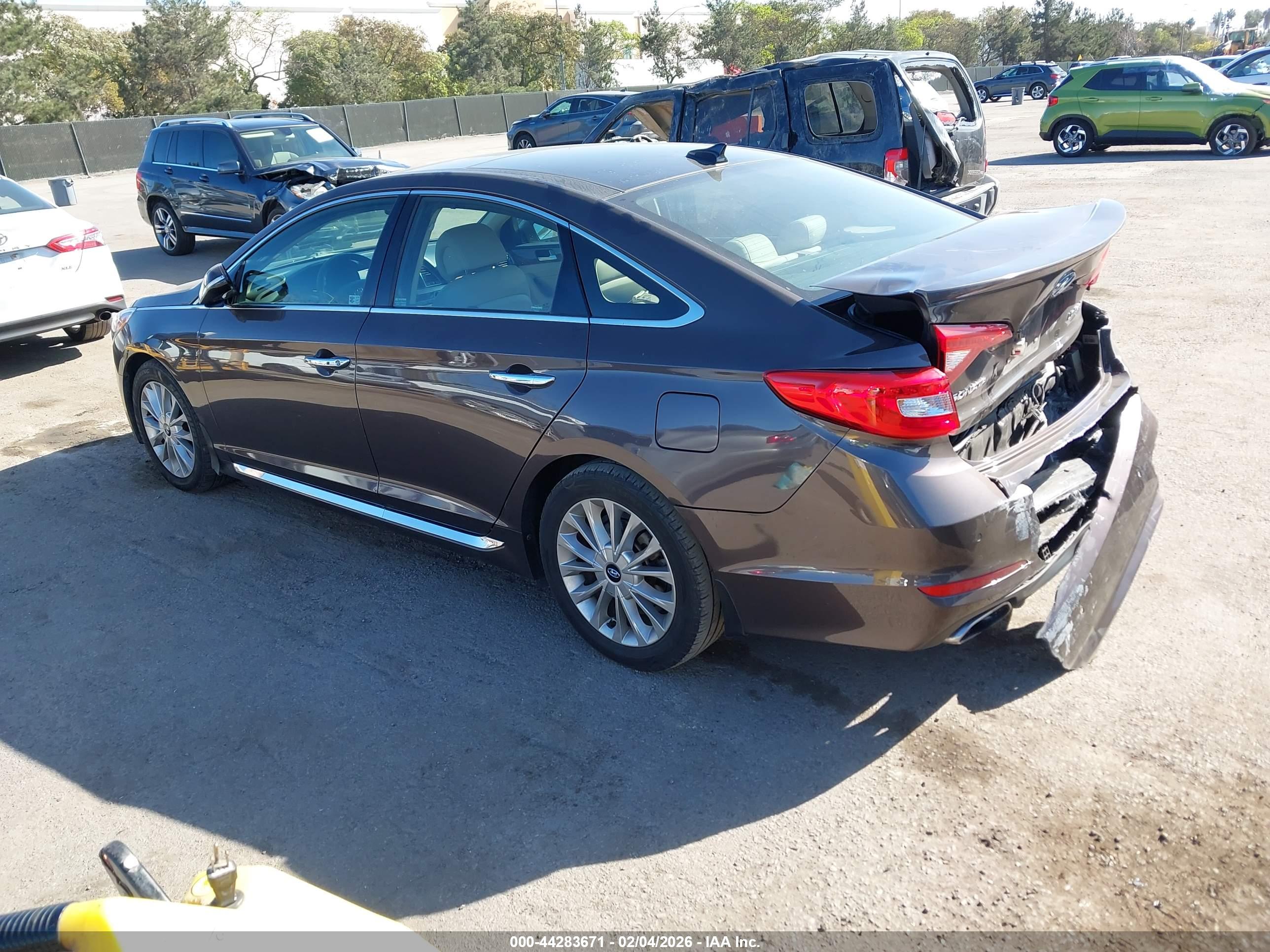 HYUNDAI SONATA image 3