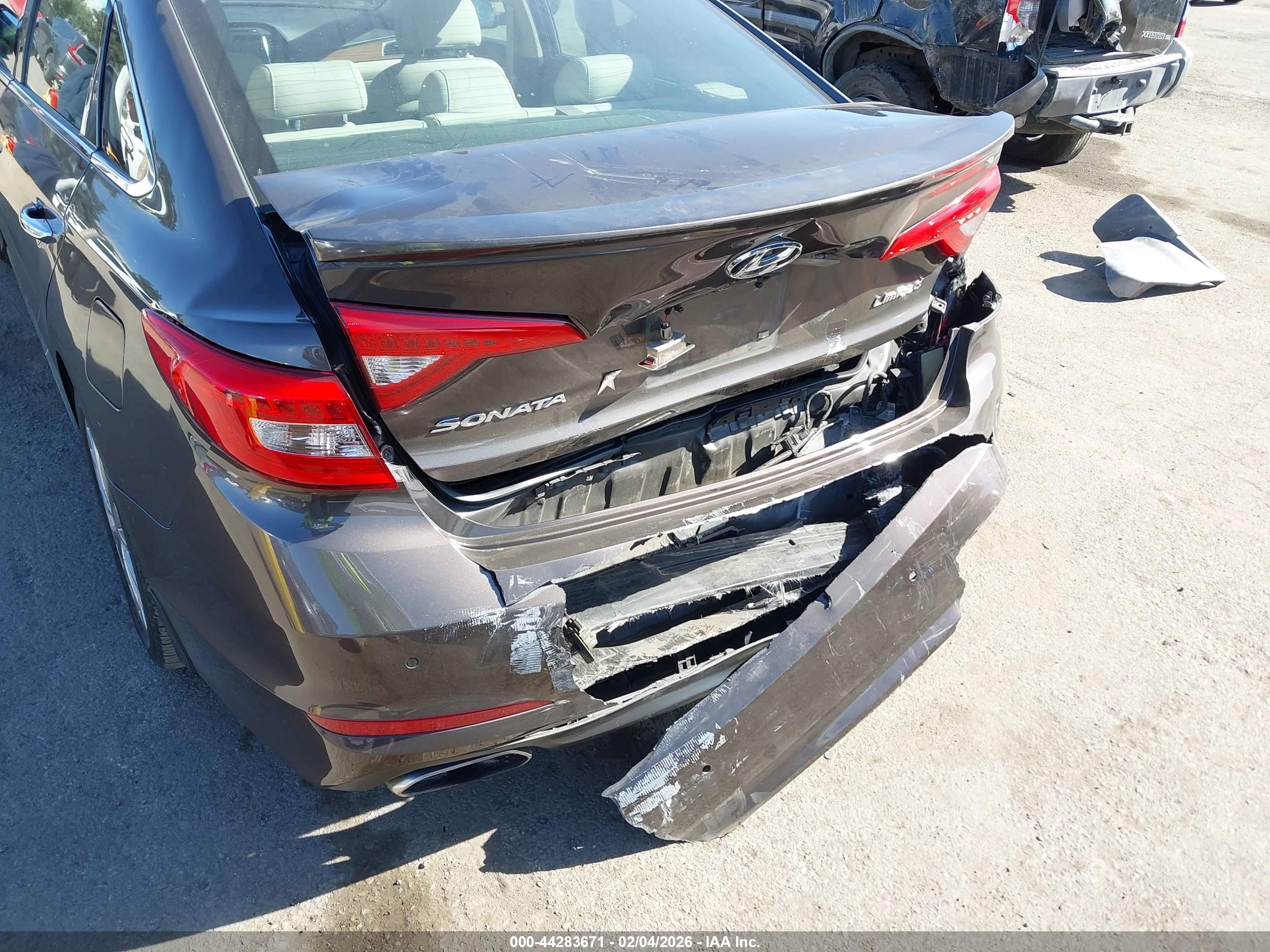 HYUNDAI SONATA image 6