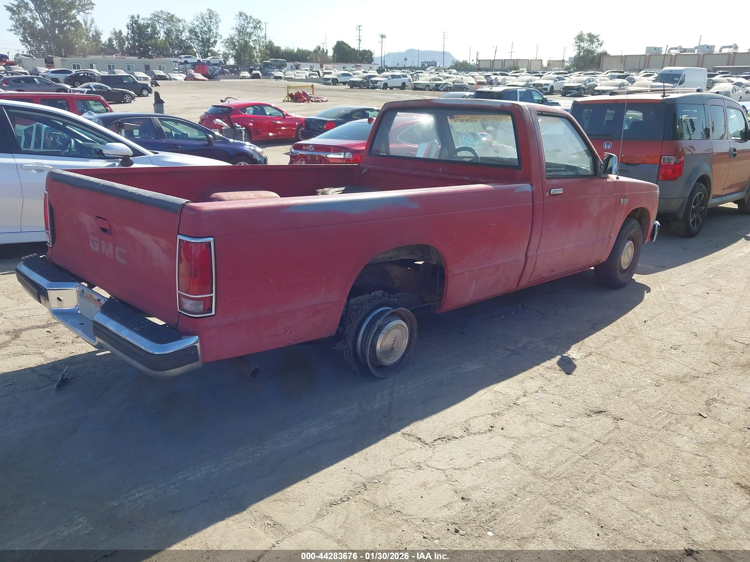 GMC S image 4