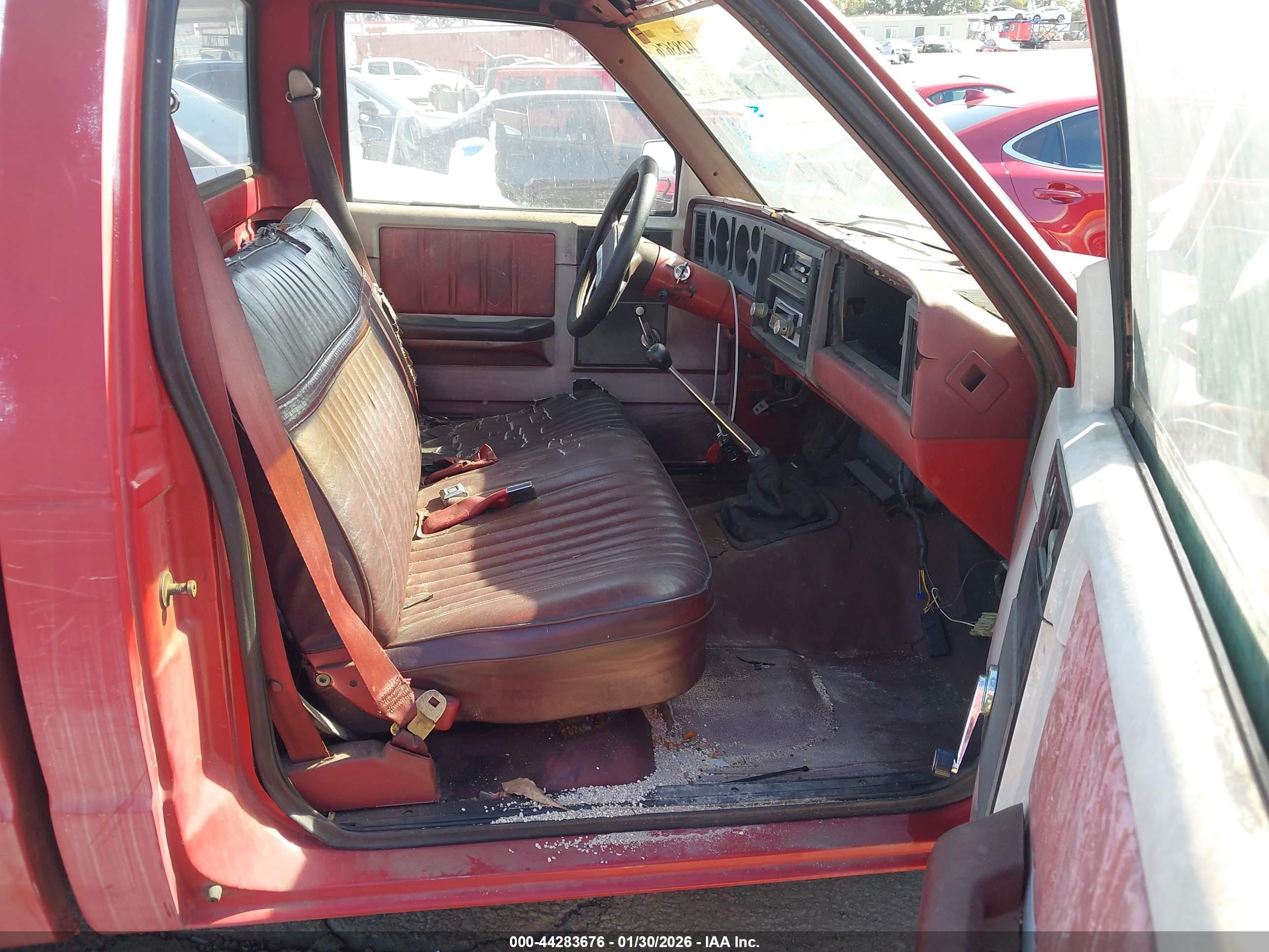 GMC S image 5
