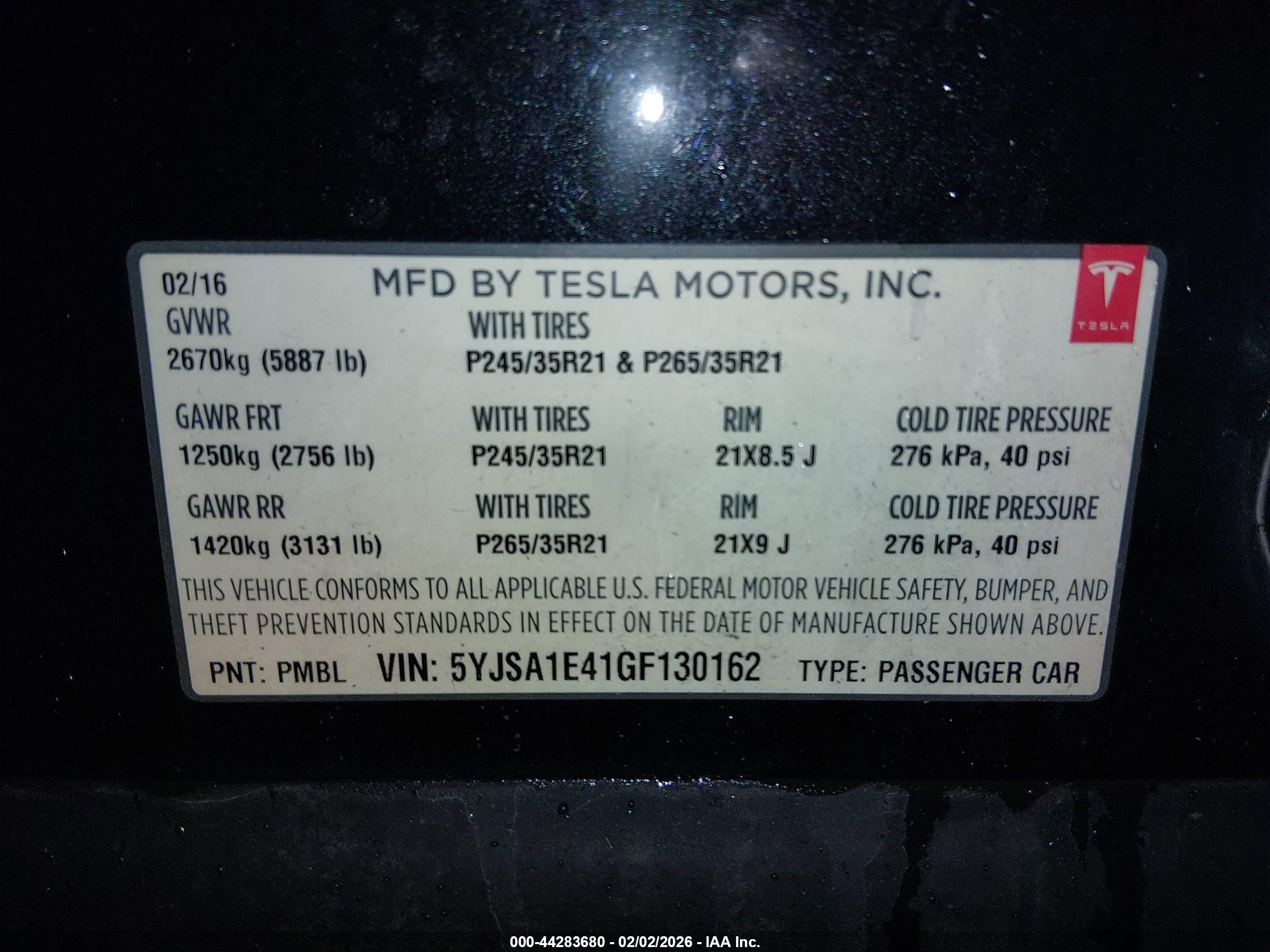 TESLA MODEL image 9