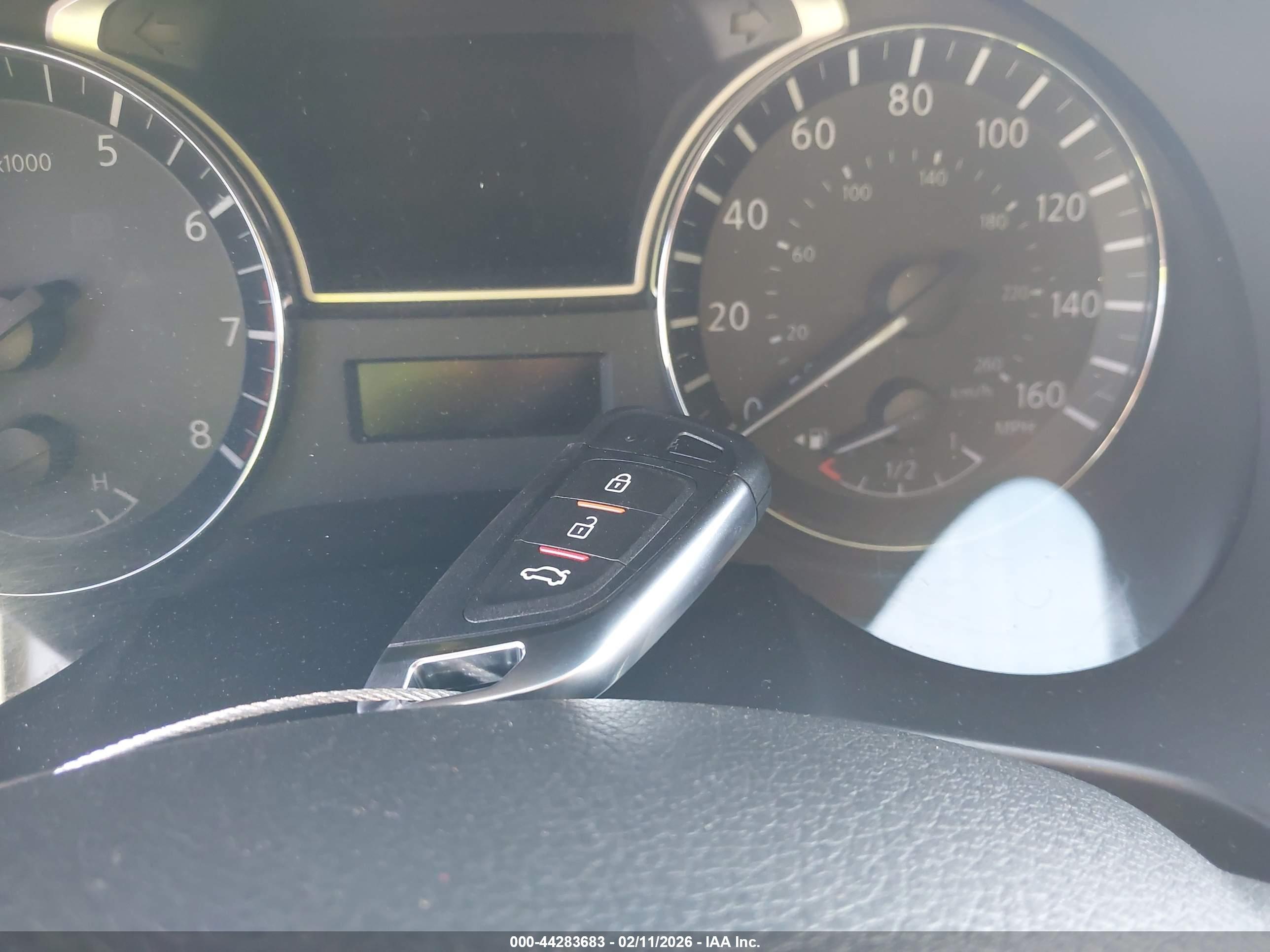 NISSAN ALTIMA image 11