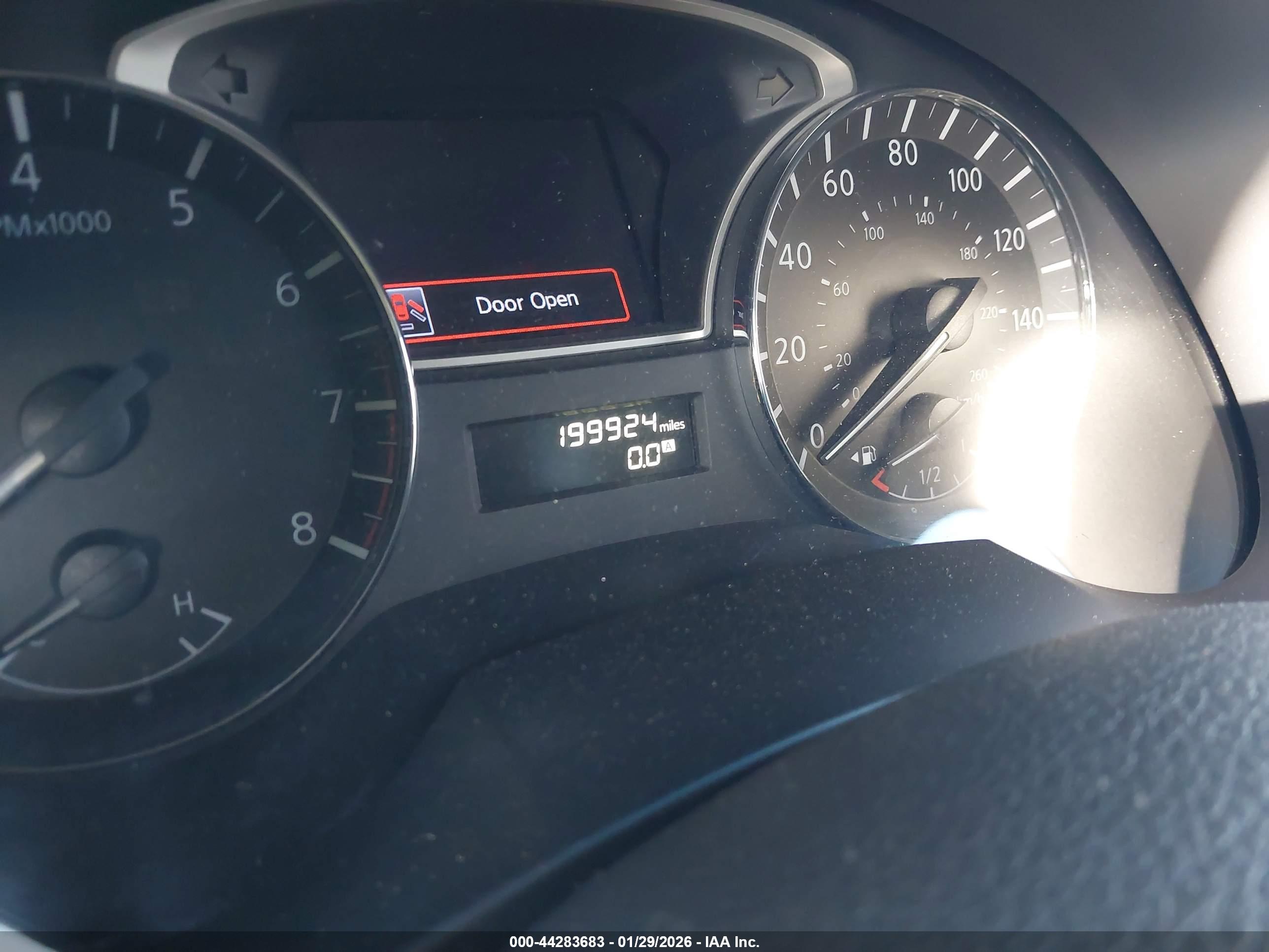 NISSAN ALTIMA image 7