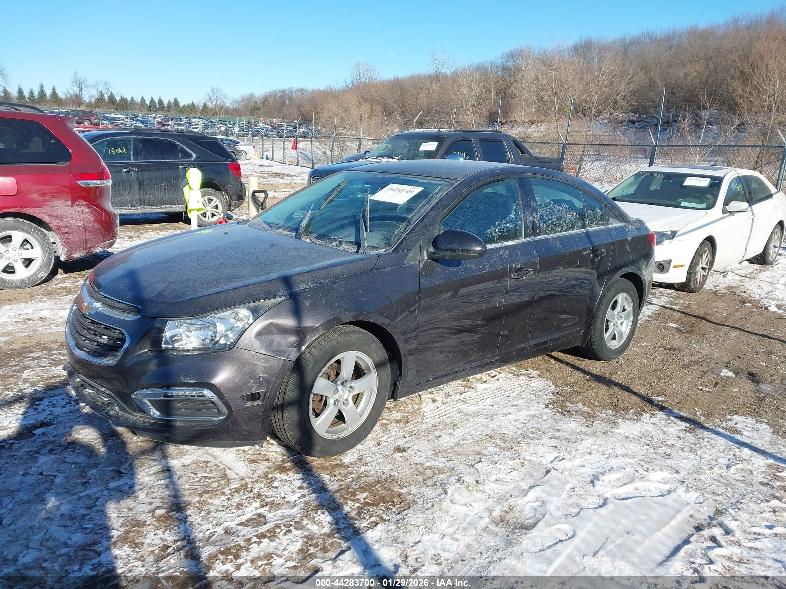 CHEVROLET CRUZE image 2