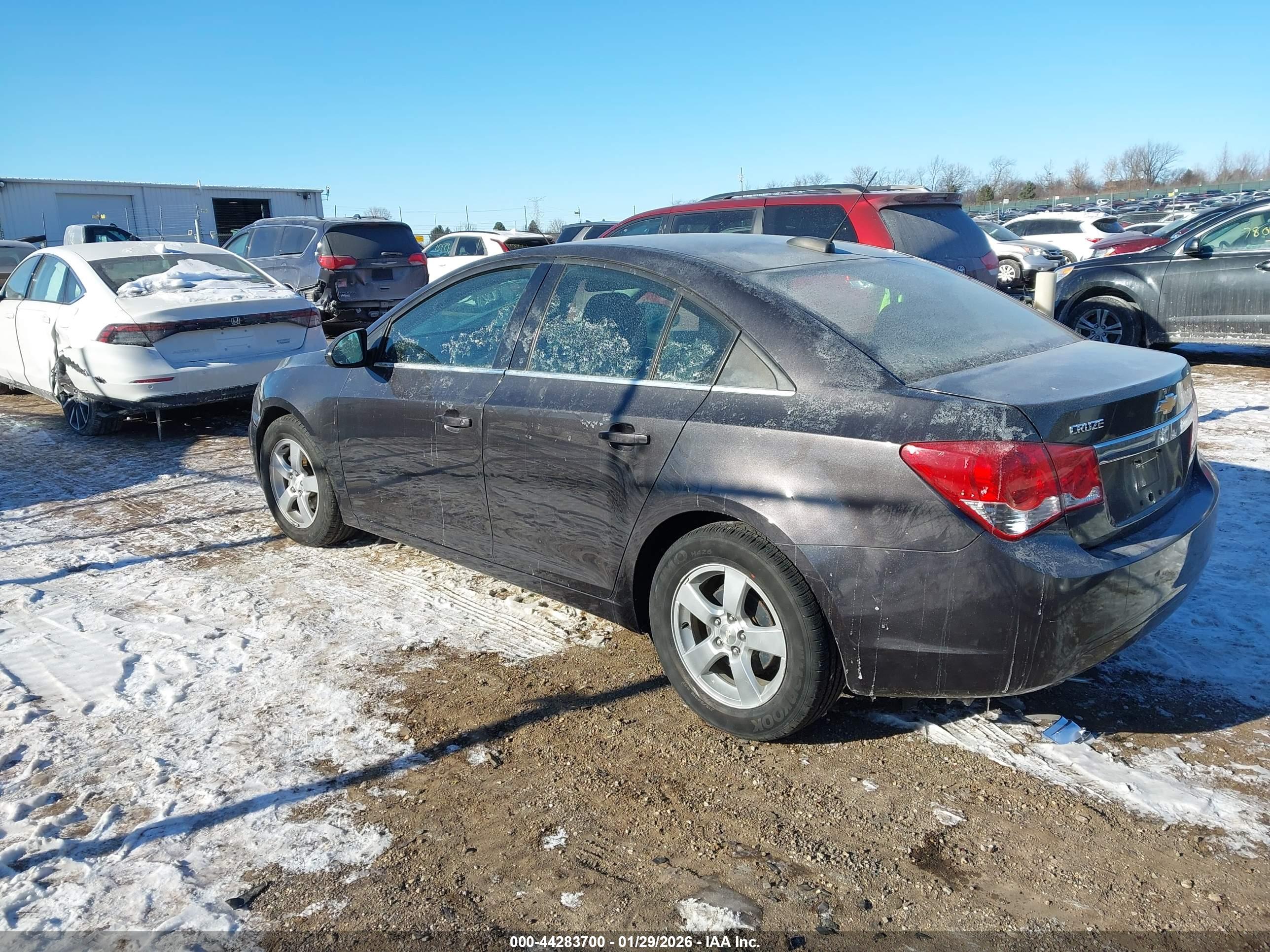 CHEVROLET CRUZE image 3