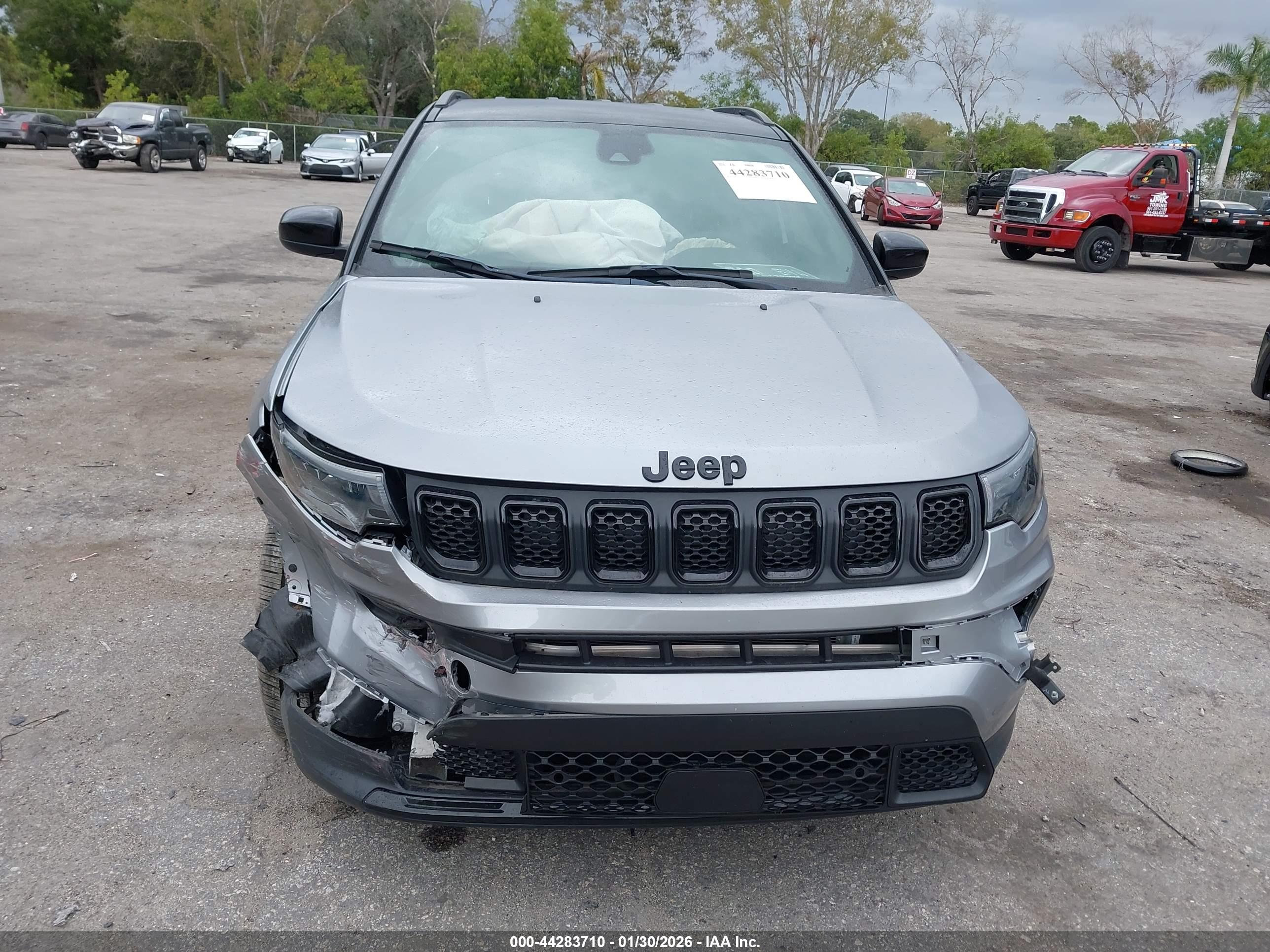 JEEP COMPASS image 6