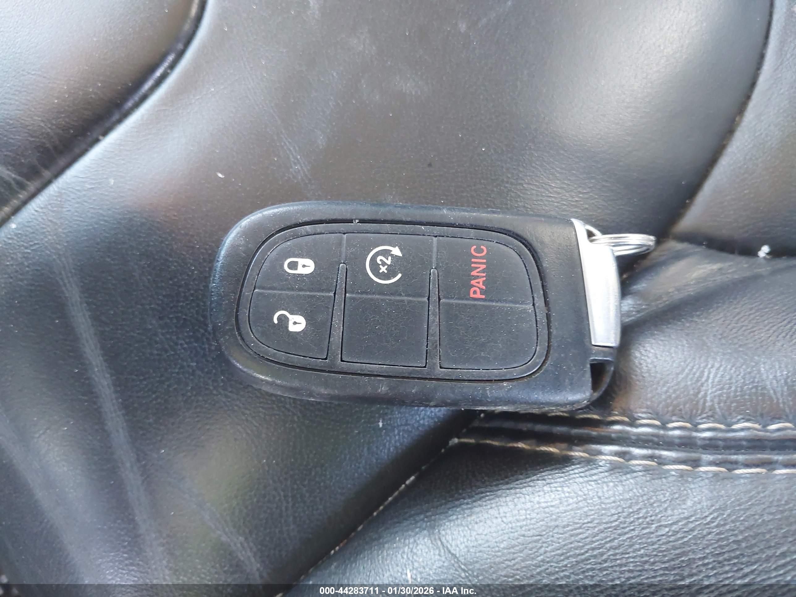 JEEP CHEROKEE image 11