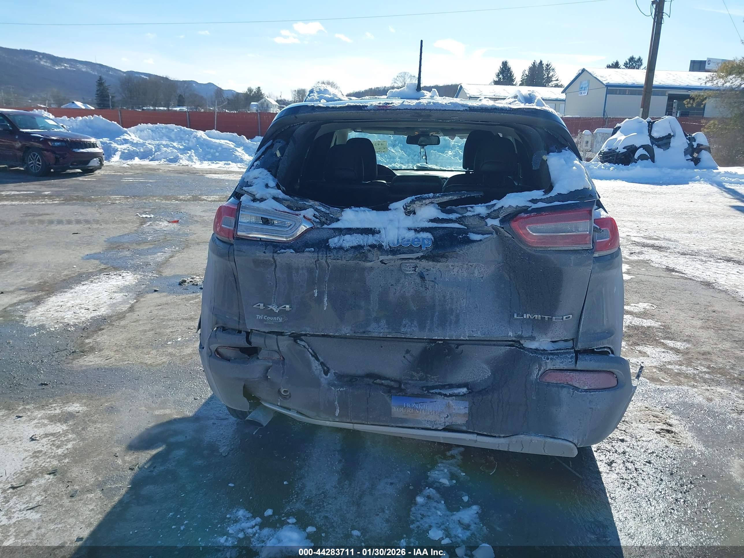 JEEP CHEROKEE image 6