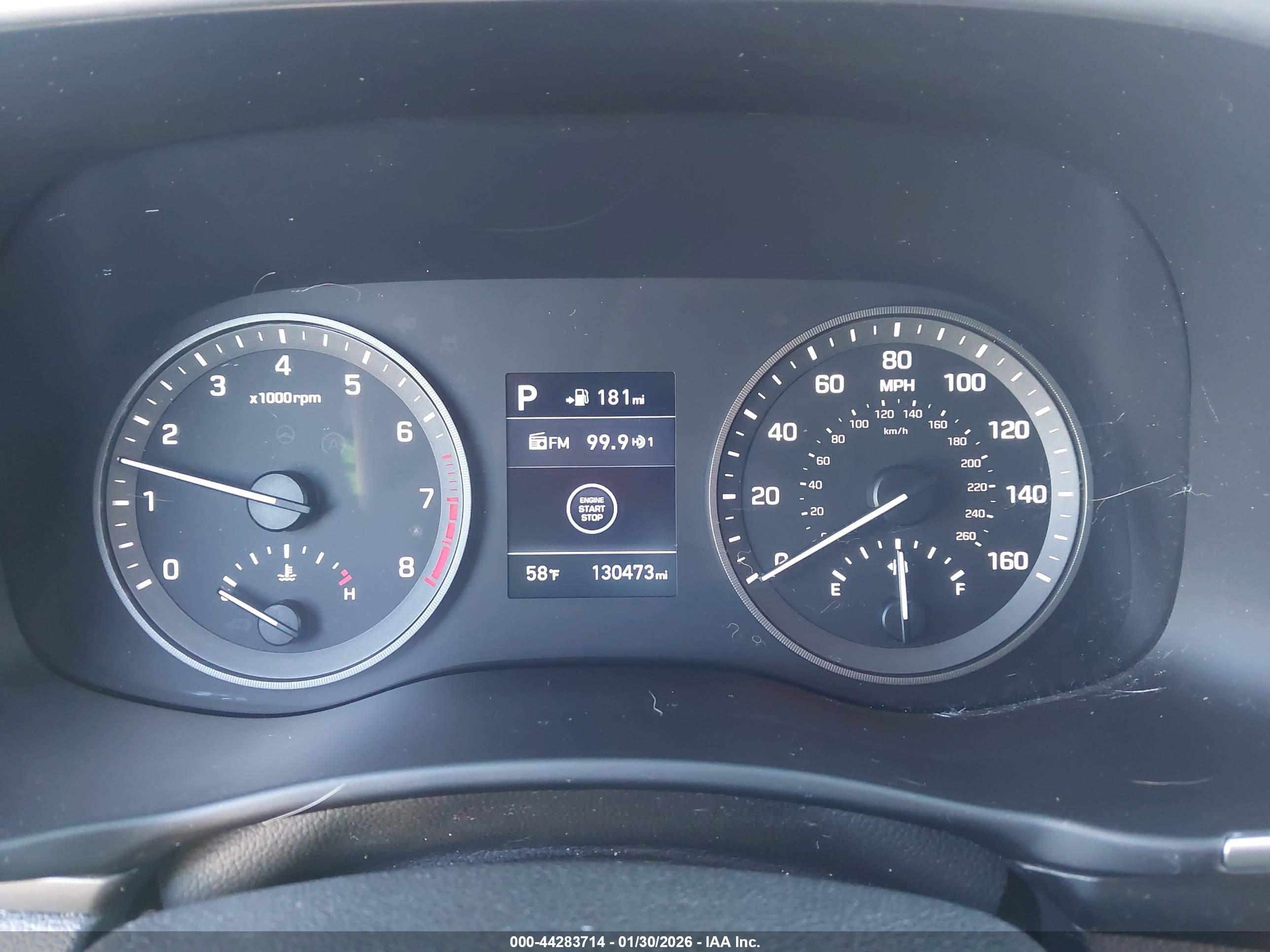 HYUNDAI TUCSON image 7
