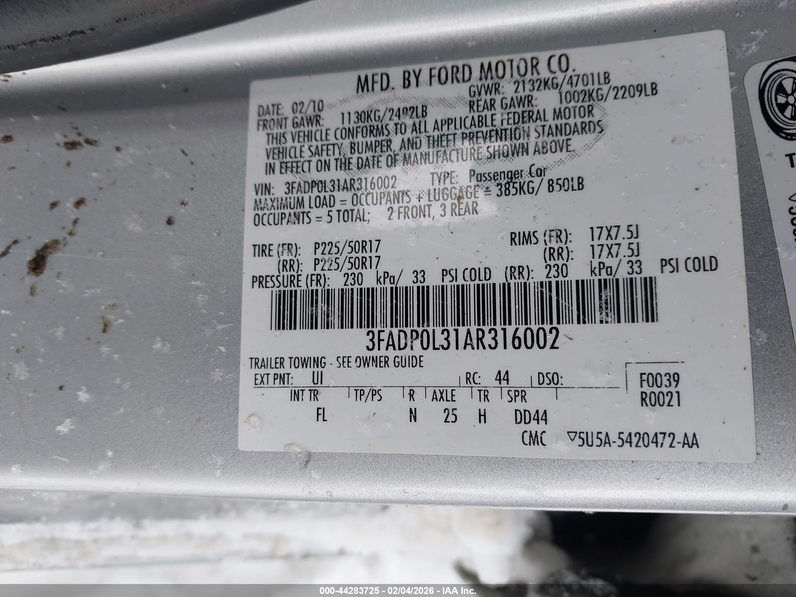 FORD FUSION image 9