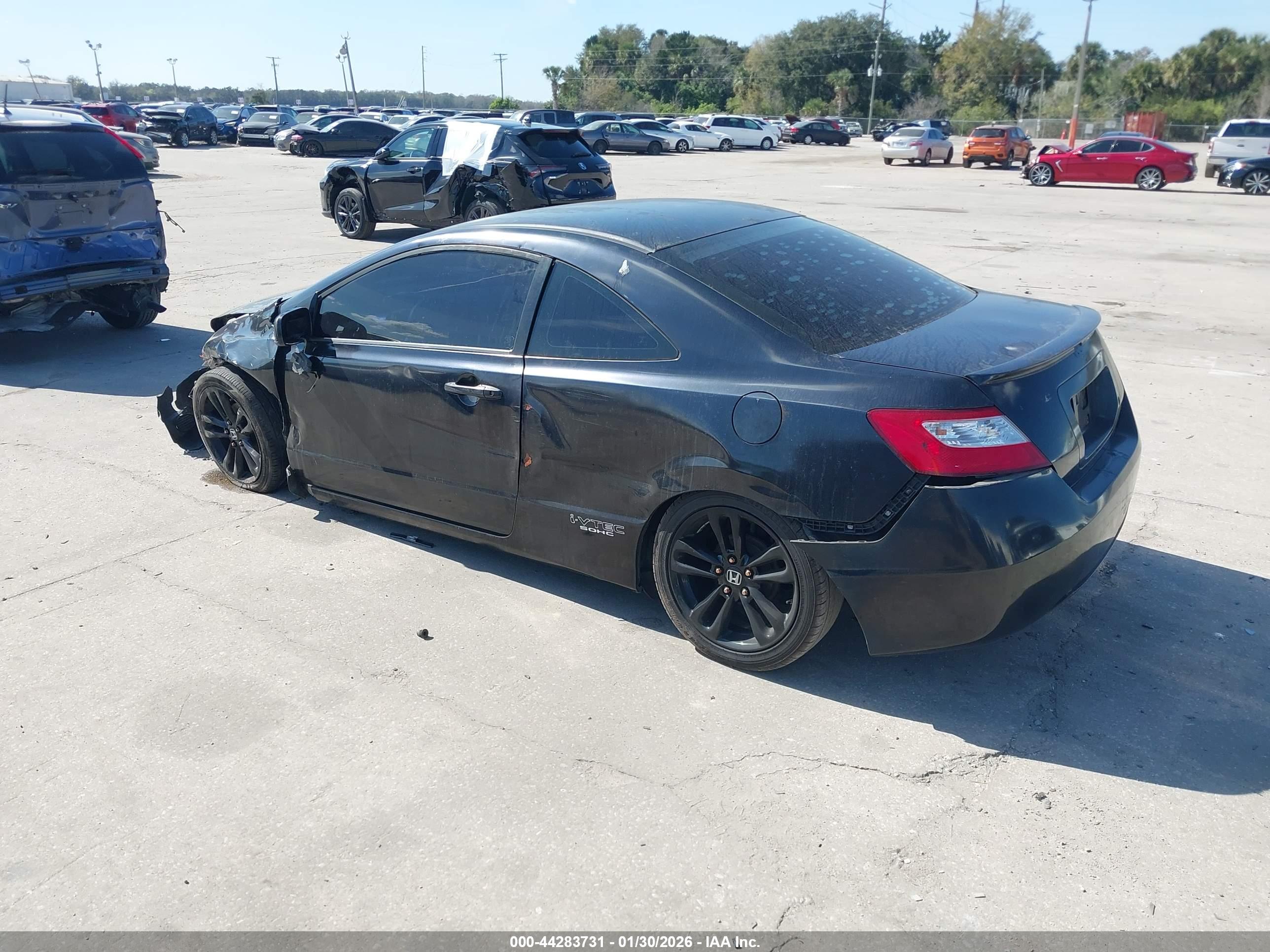 HONDA CIVIC image 3