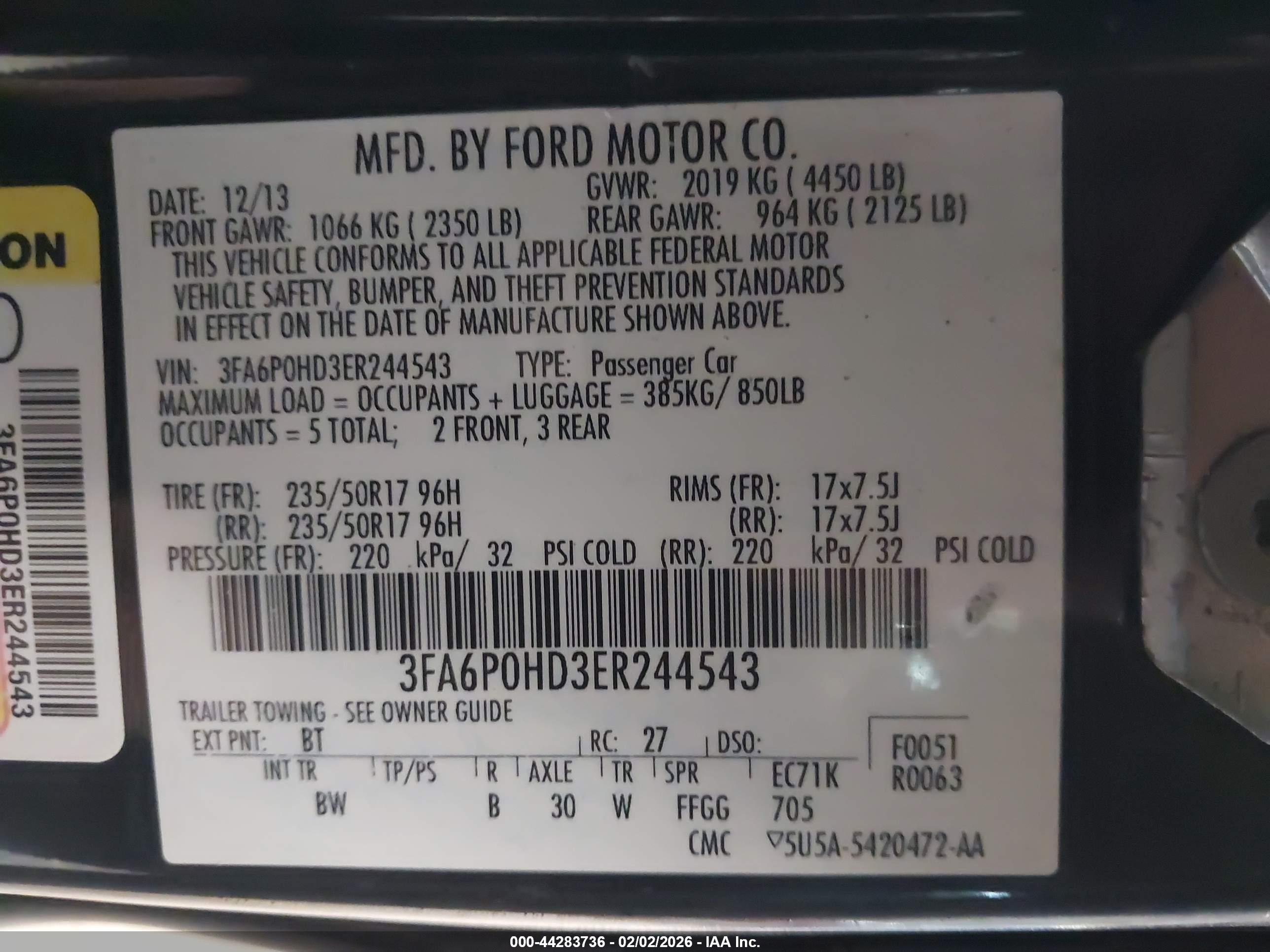 FORD FUSION image 9