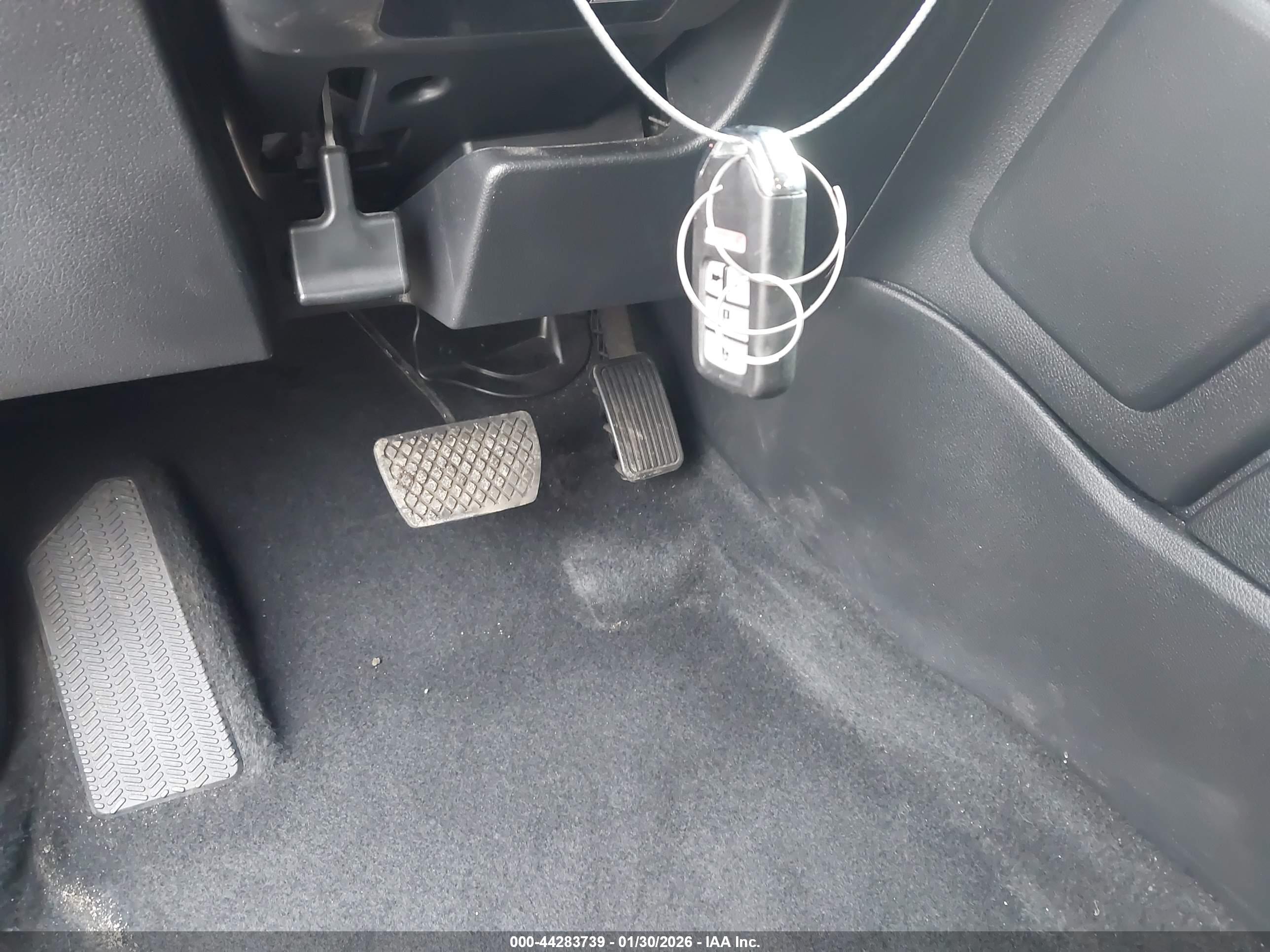 HONDA CR-V image 11