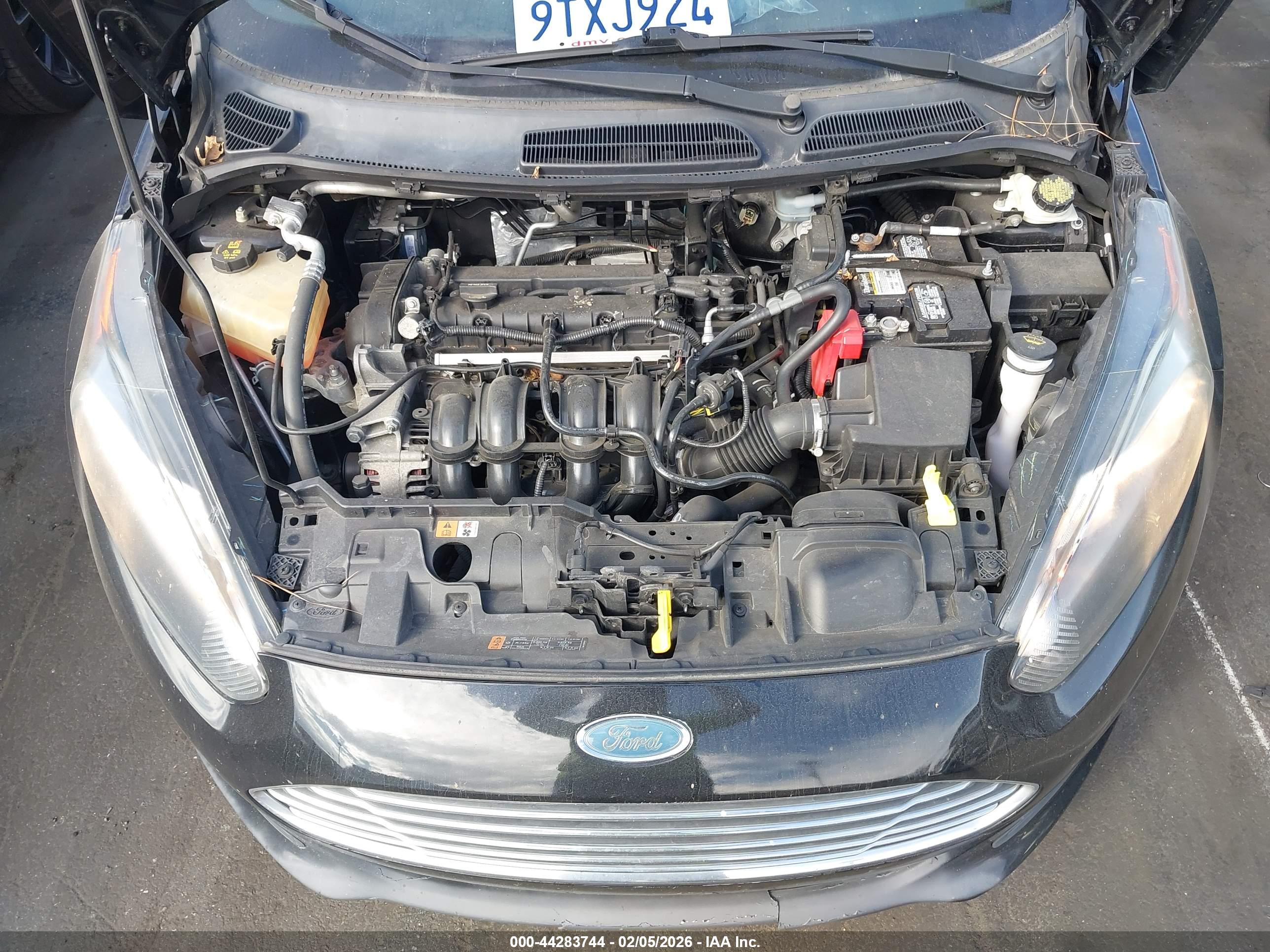 FORD FIESTA image 10