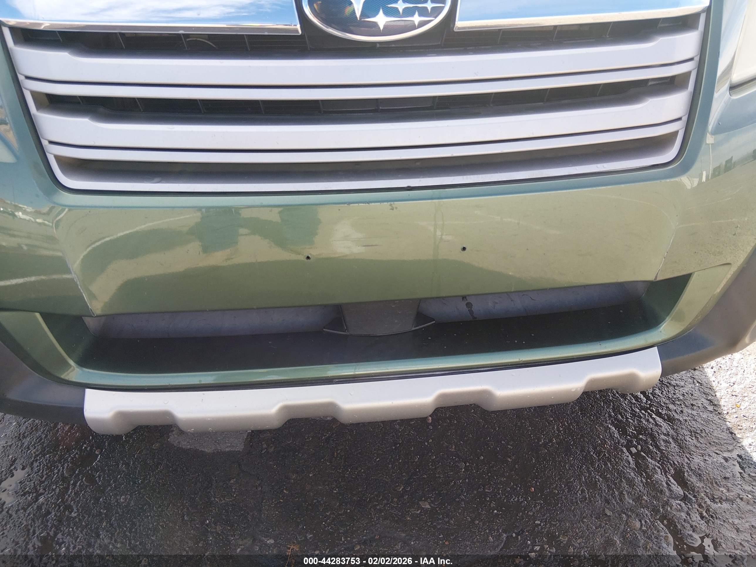 SUBARU OUTBACK image 6