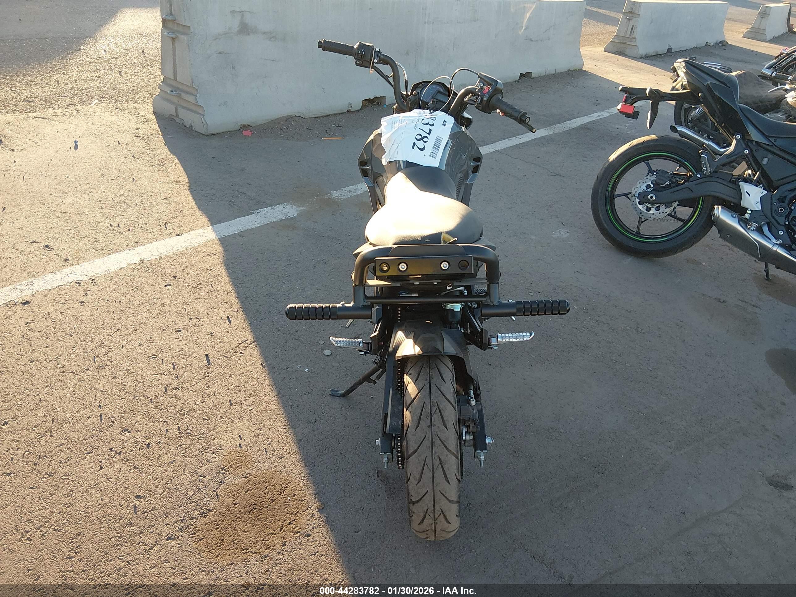 KAWASAKI BR125 image 6