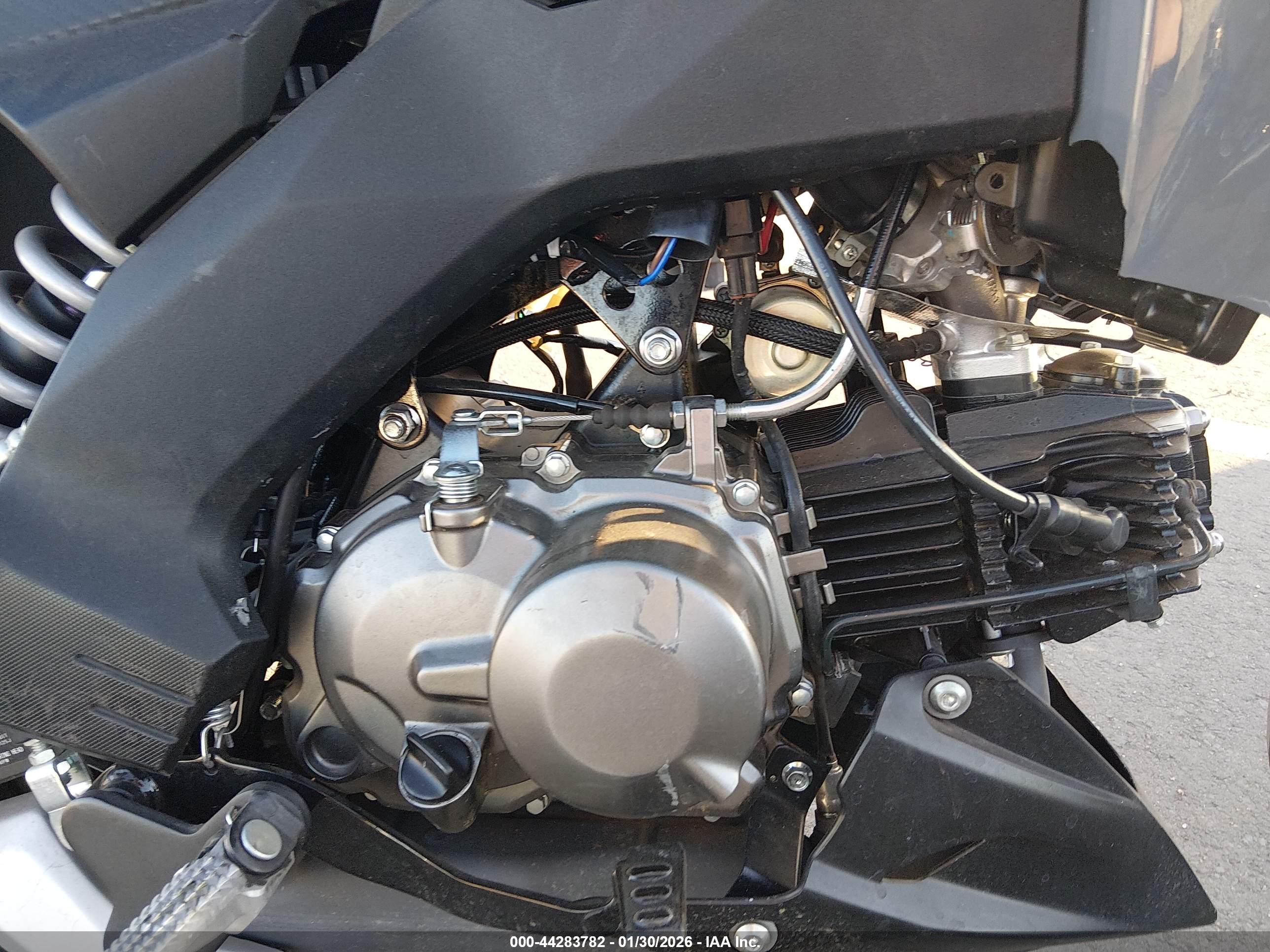 KAWASAKI BR125 image 8
