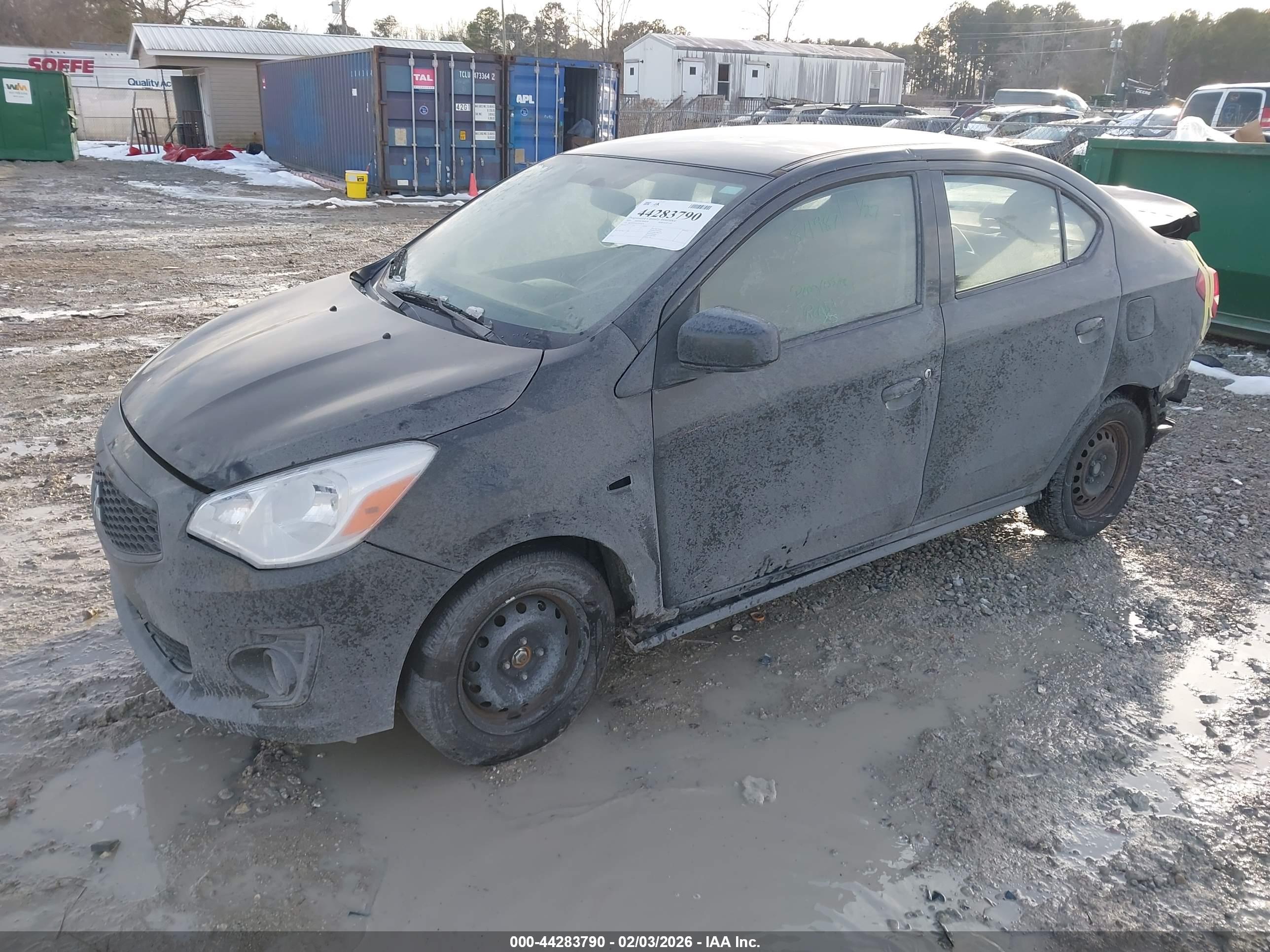MITSUBISHI MIRAGE image 2