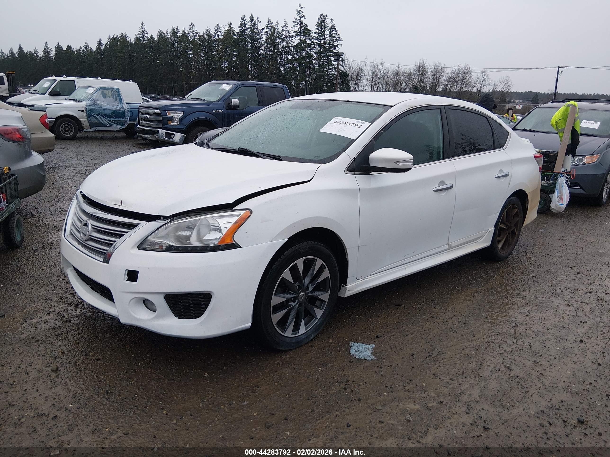 NISSAN SENTRA image 2