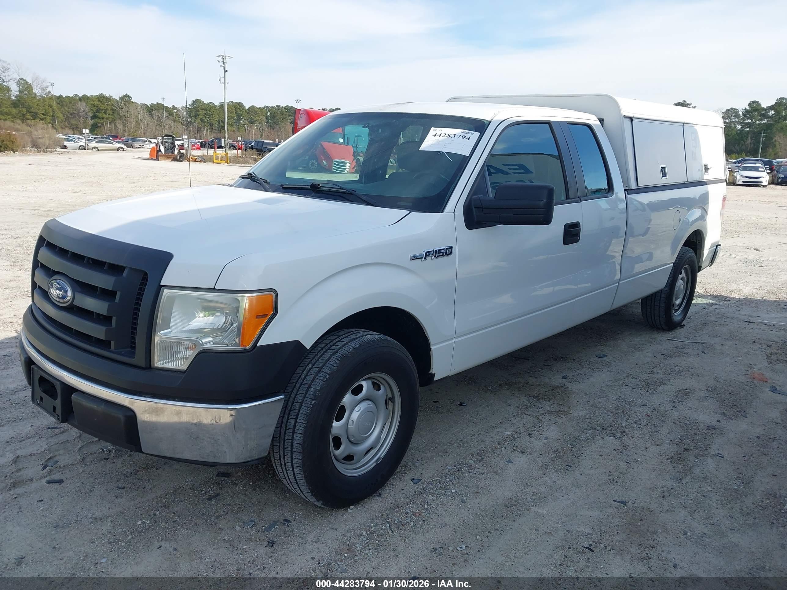 FORD F-150 image 2