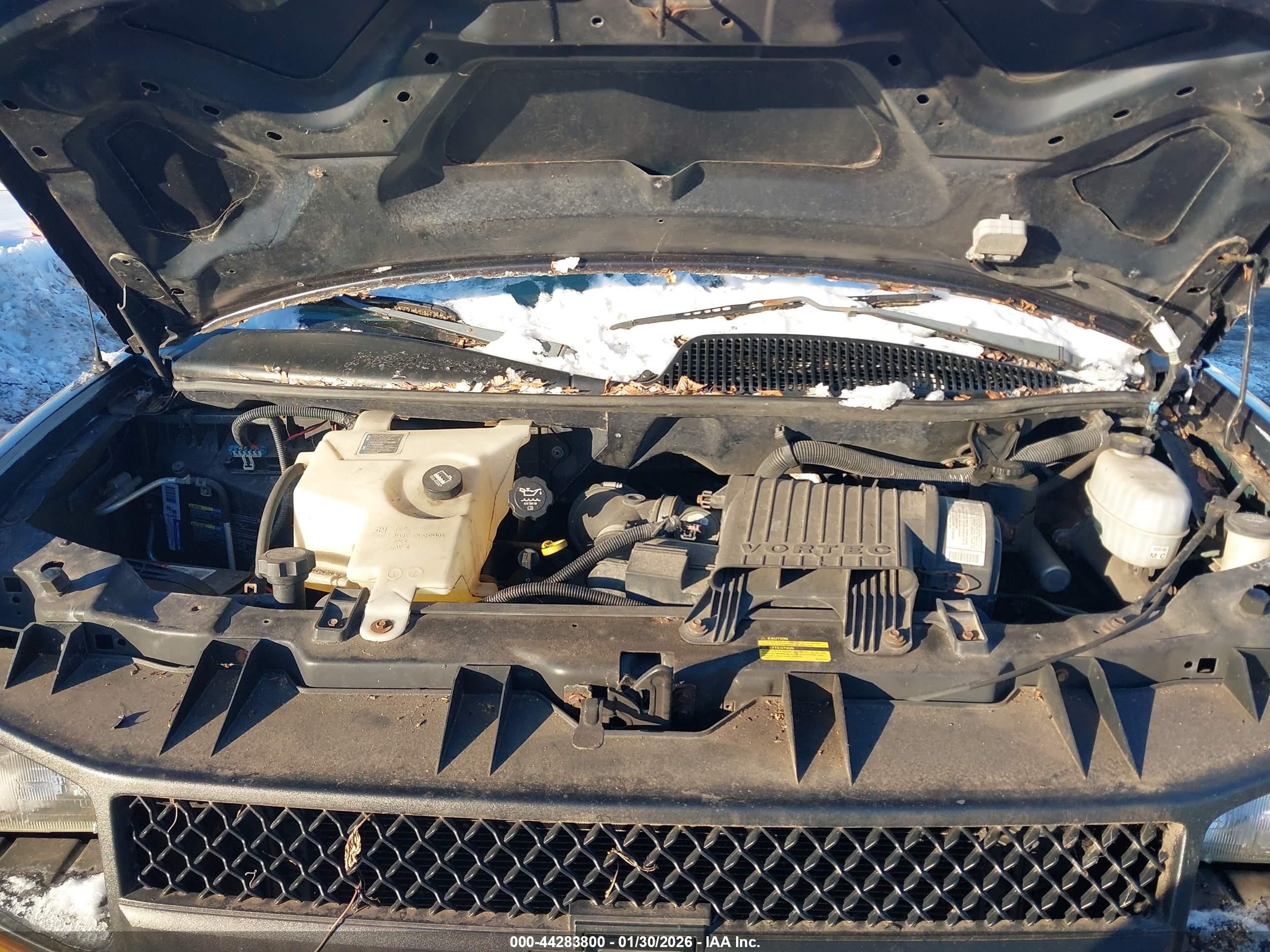 CHEVROLET EXPRESS image 10