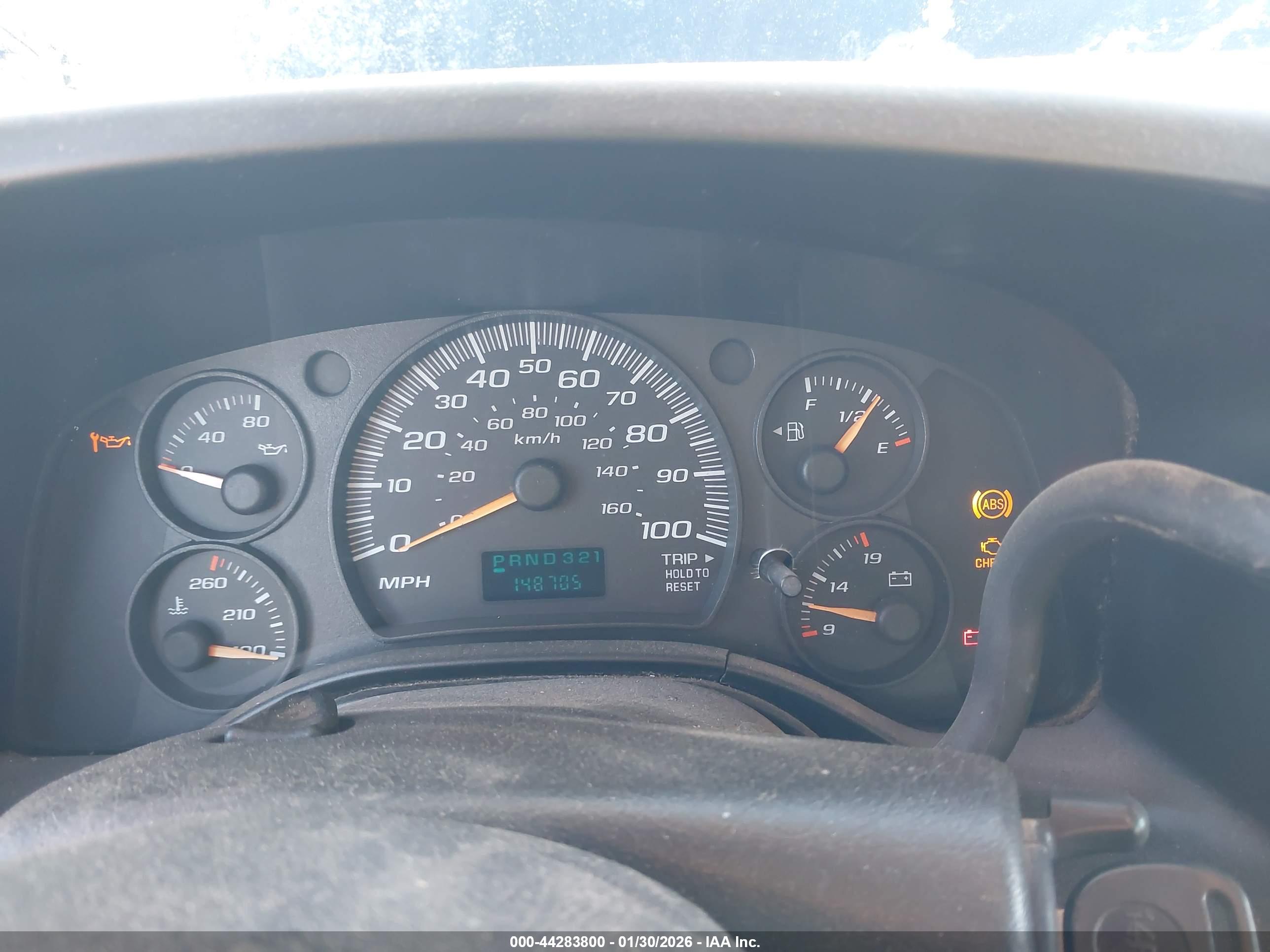 CHEVROLET EXPRESS image 7