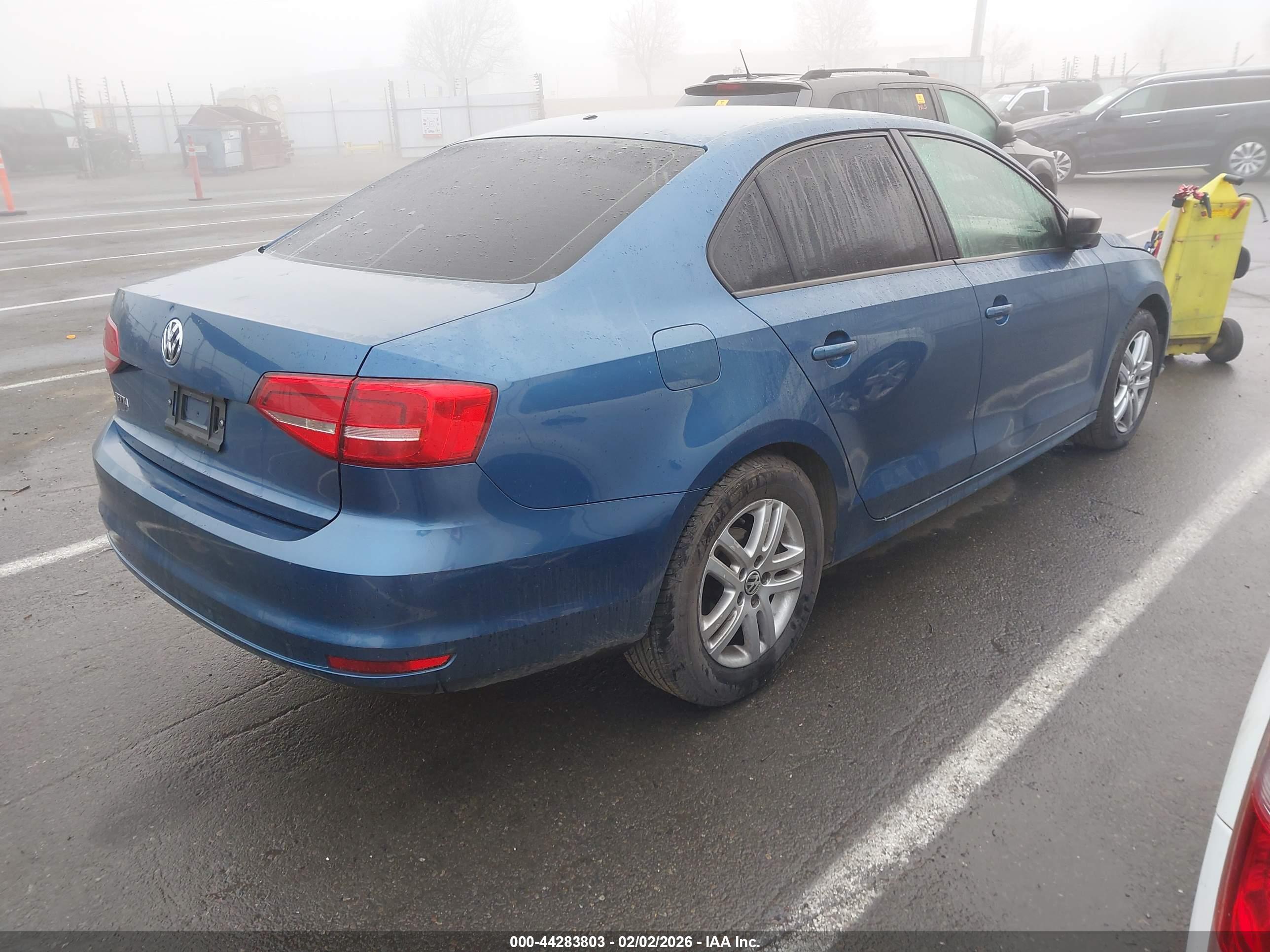 VOLKSWAGEN JETTA image 4
