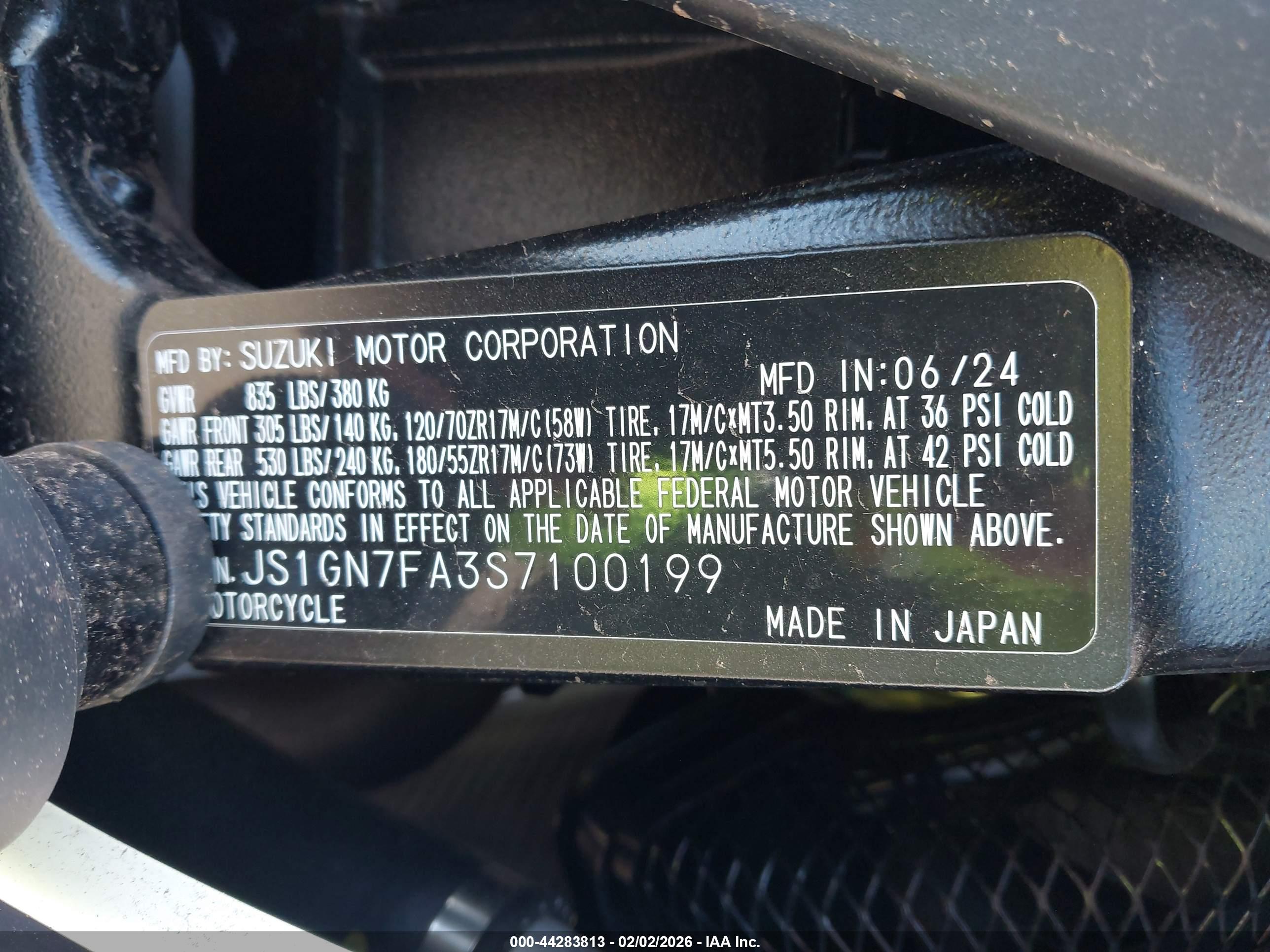 SUZUKI GSX-R600 image 10