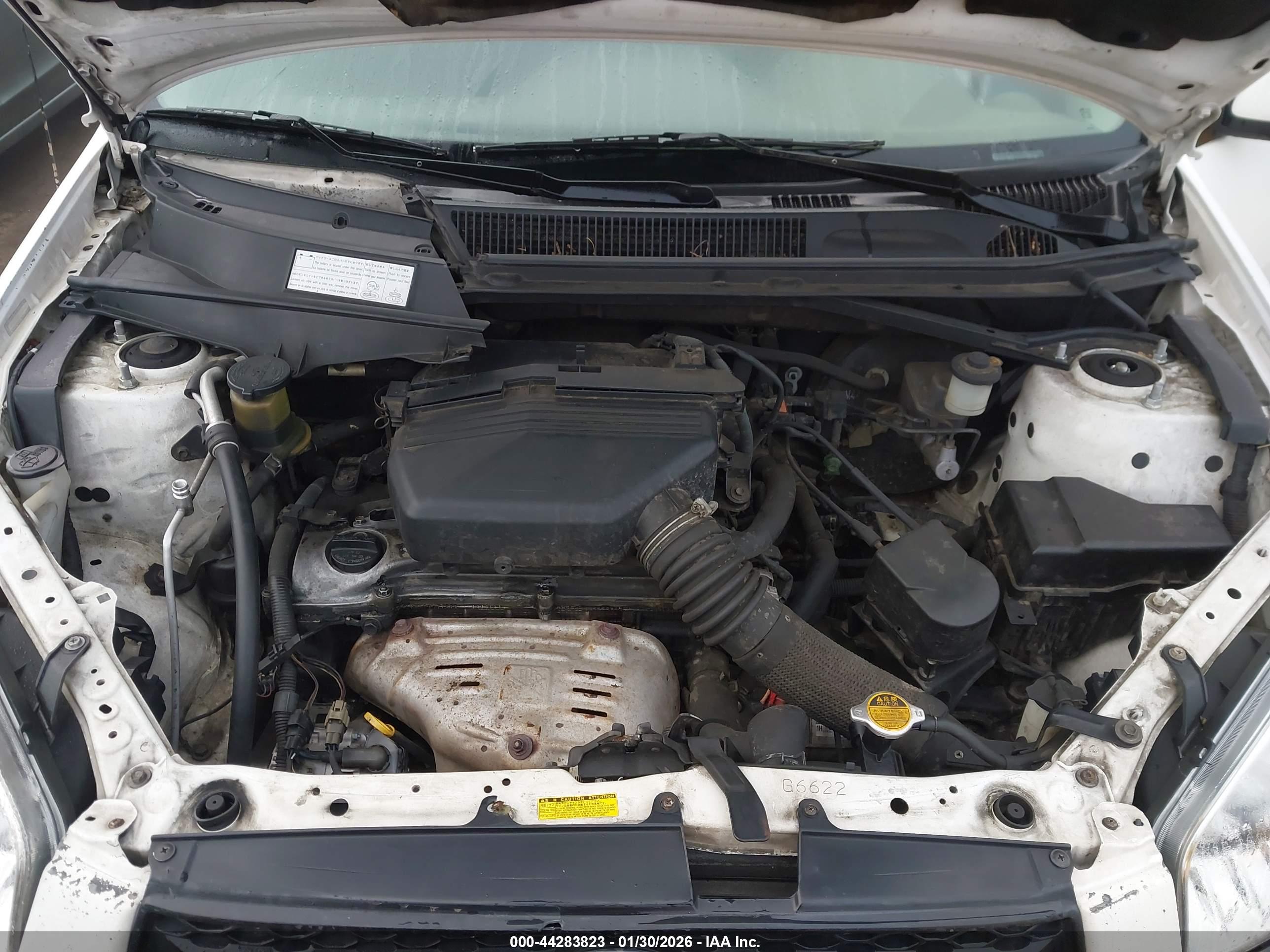 TOYOTA RAV4 image 10
