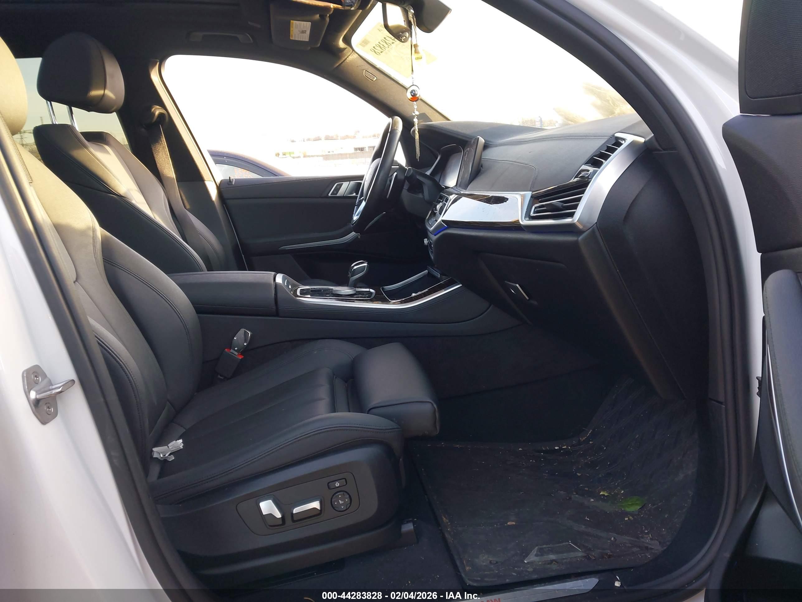 BMW X5 image 5