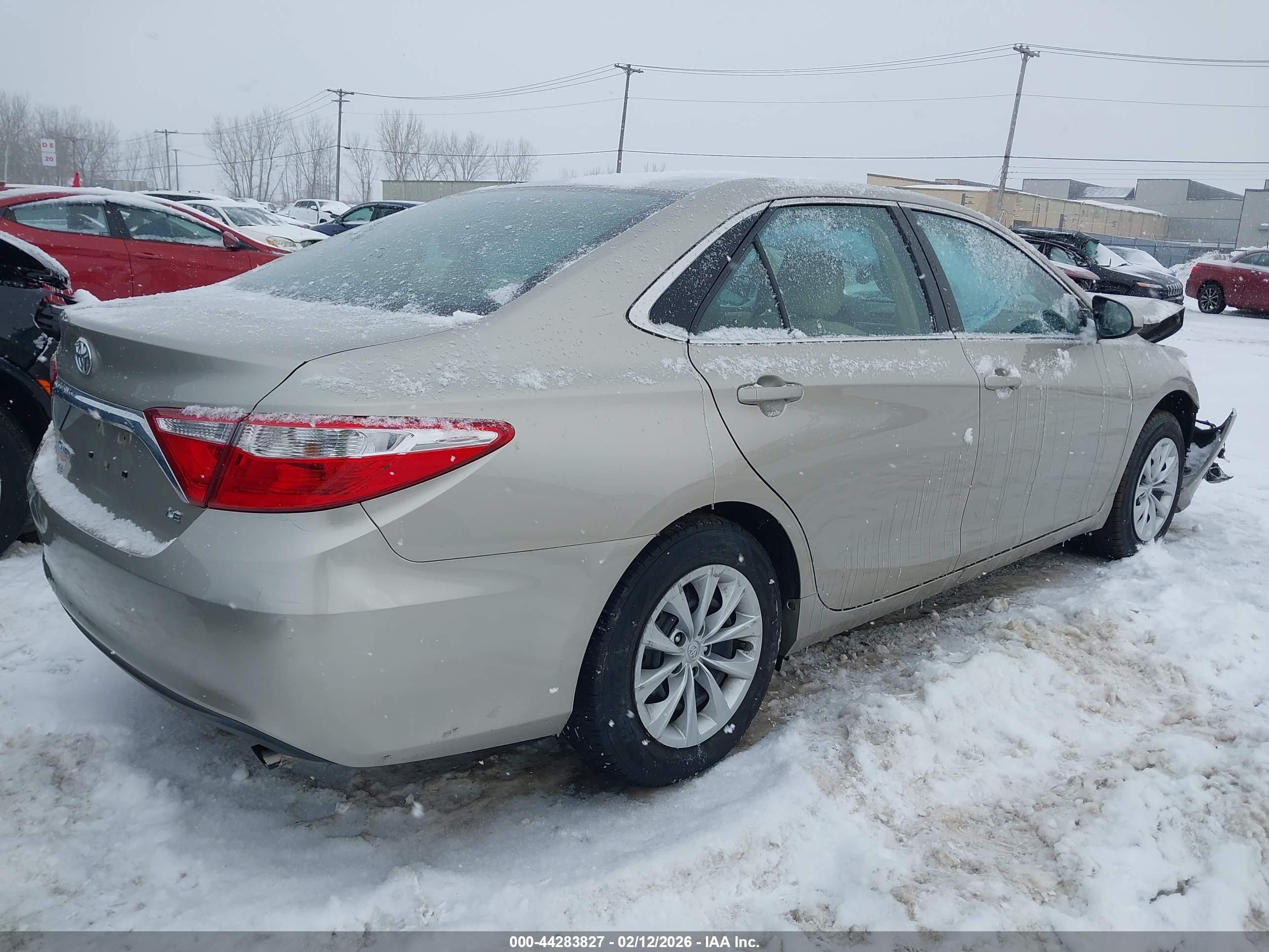TOYOTA CAMRY image 4