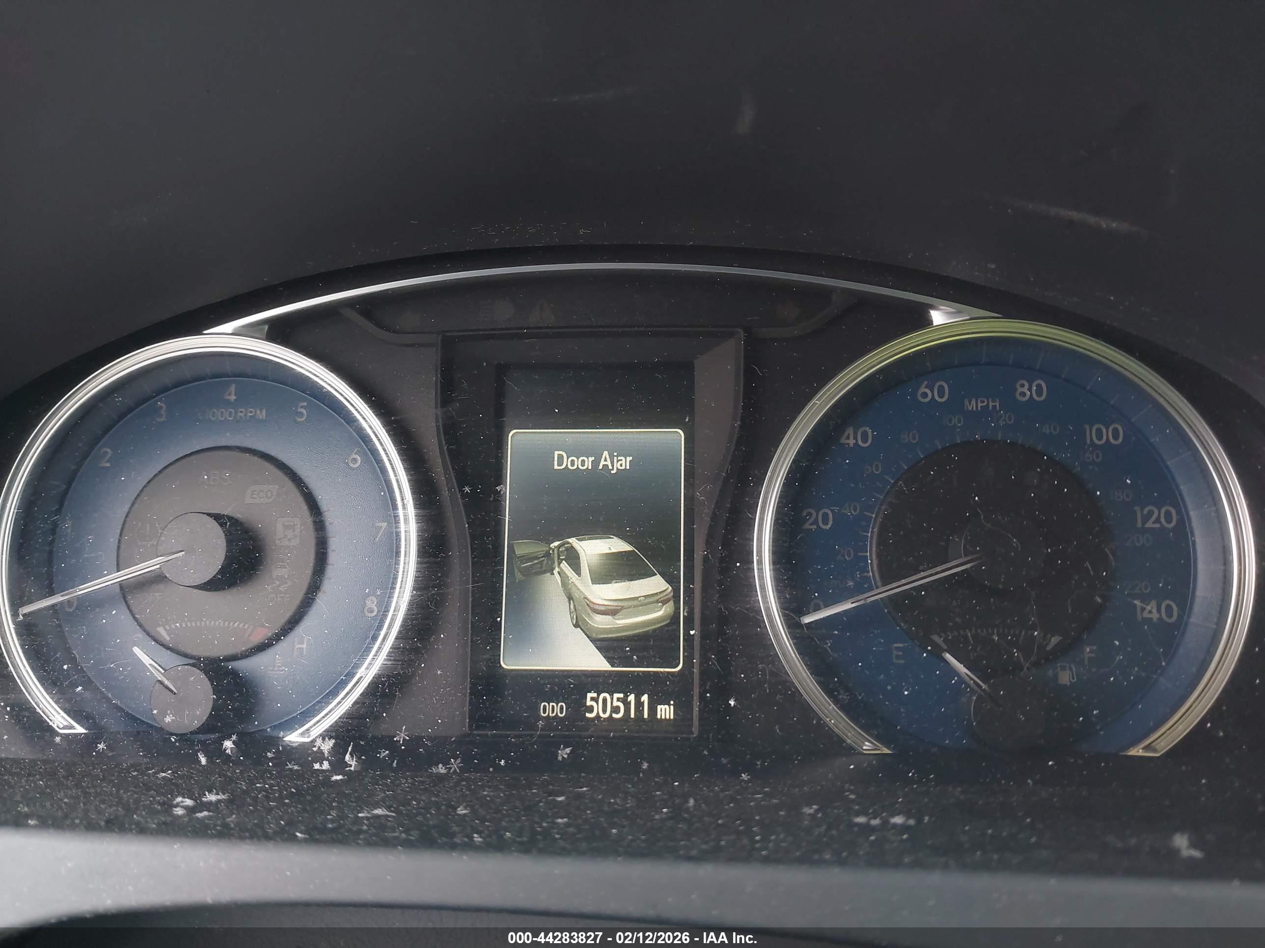 TOYOTA CAMRY image 7