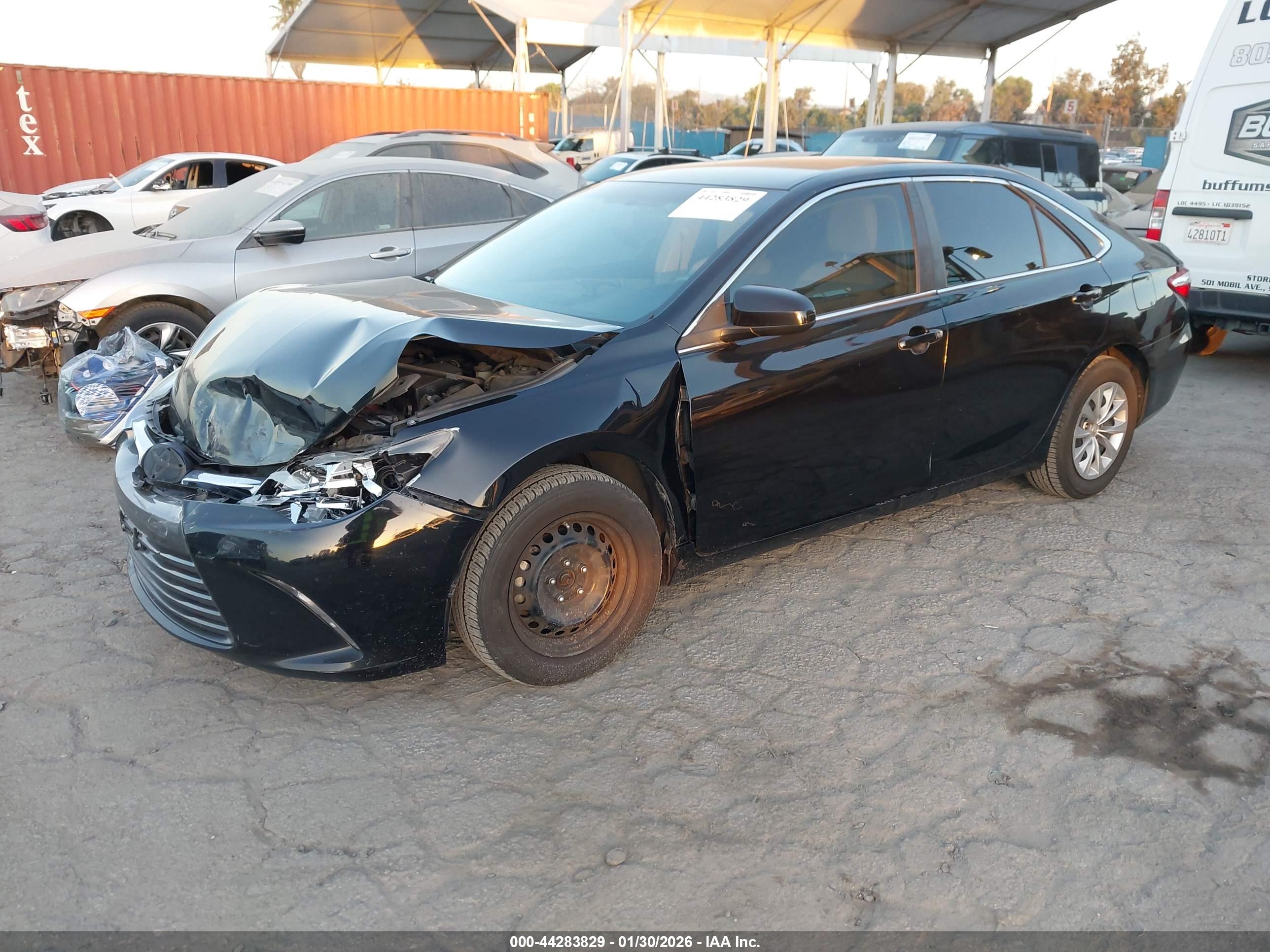 TOYOTA CAMRY image 2