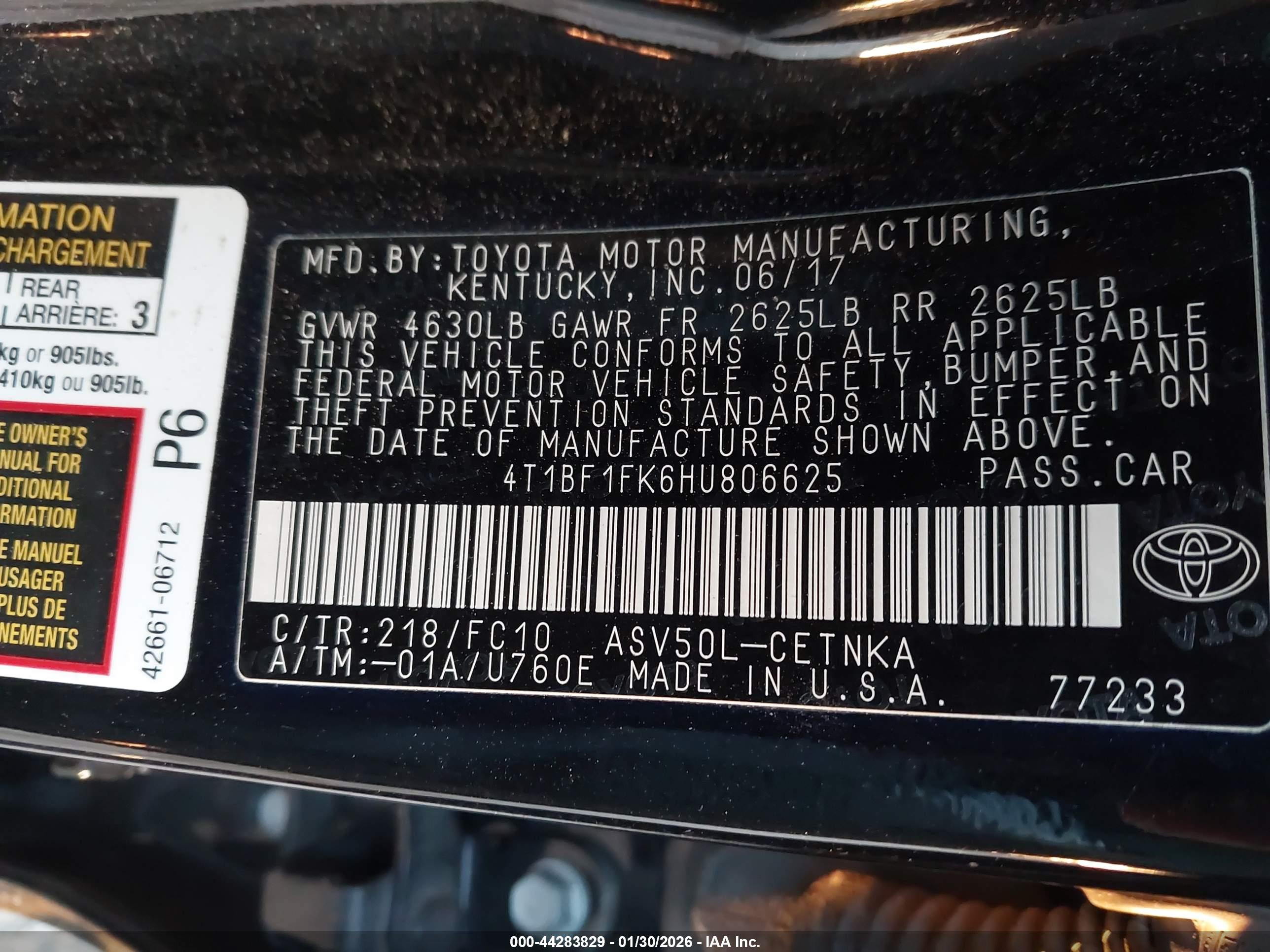 TOYOTA CAMRY image 9