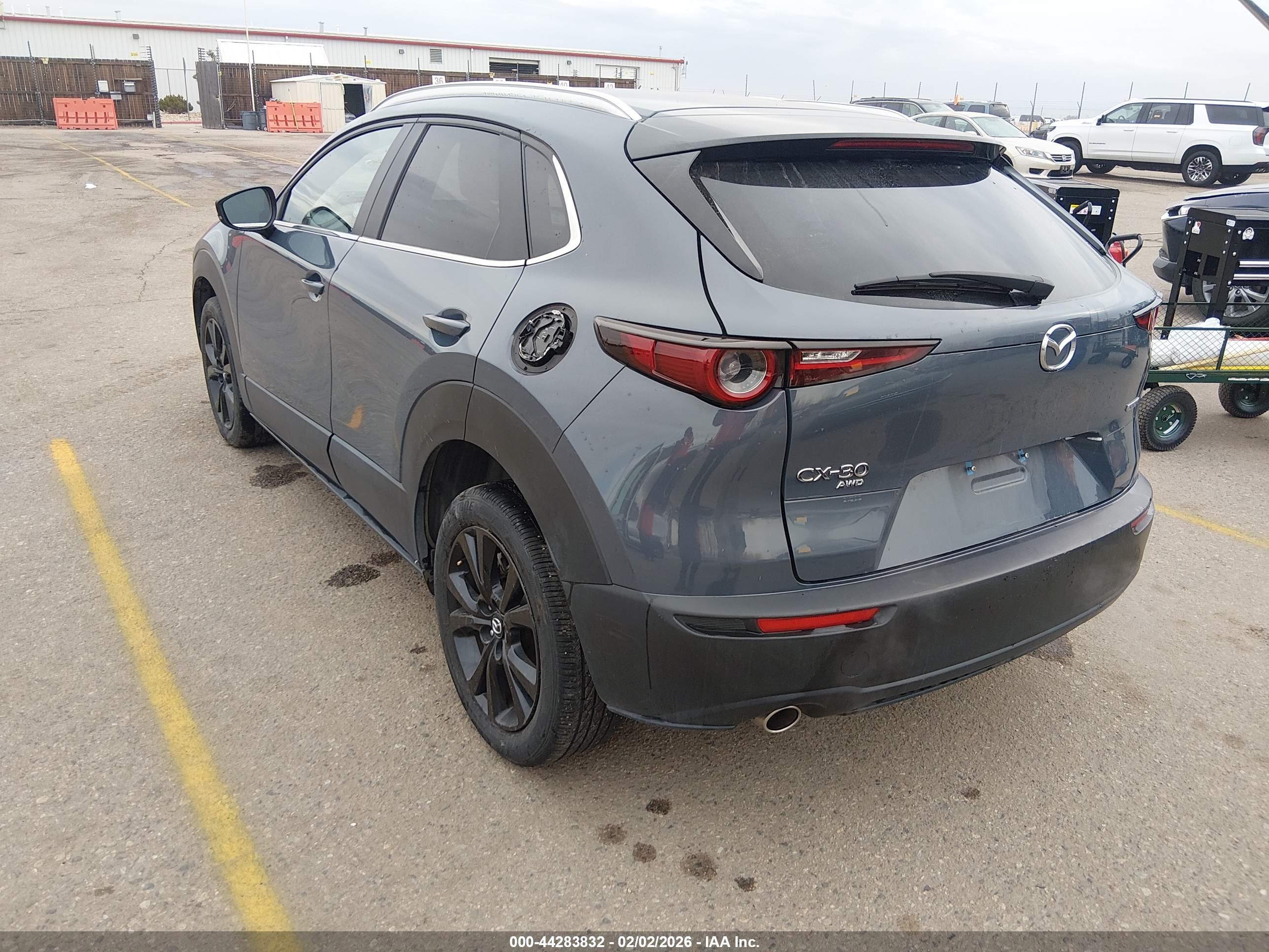 MAZDA CX-30 image 3