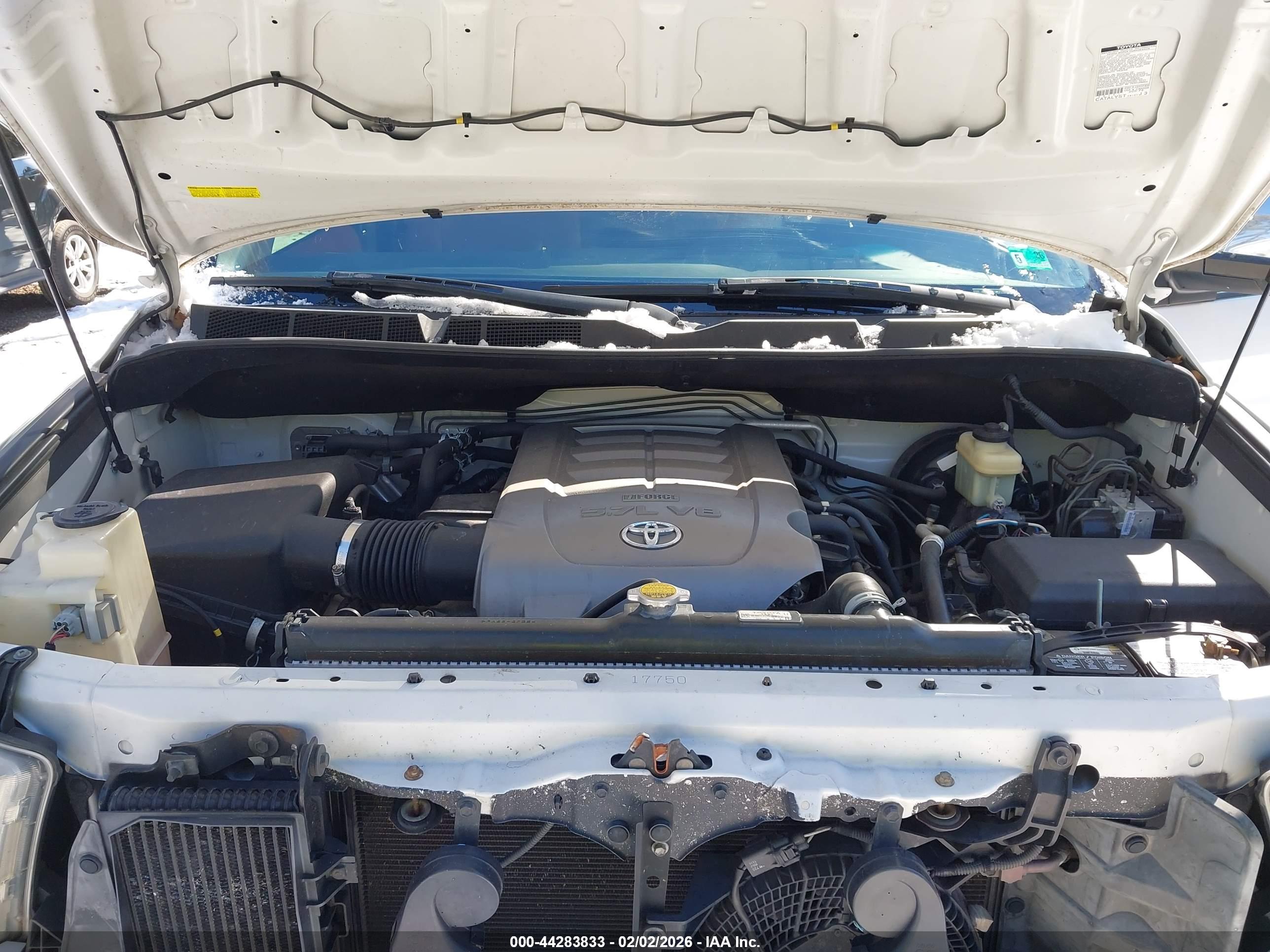TOYOTA SEQUOIA image 10