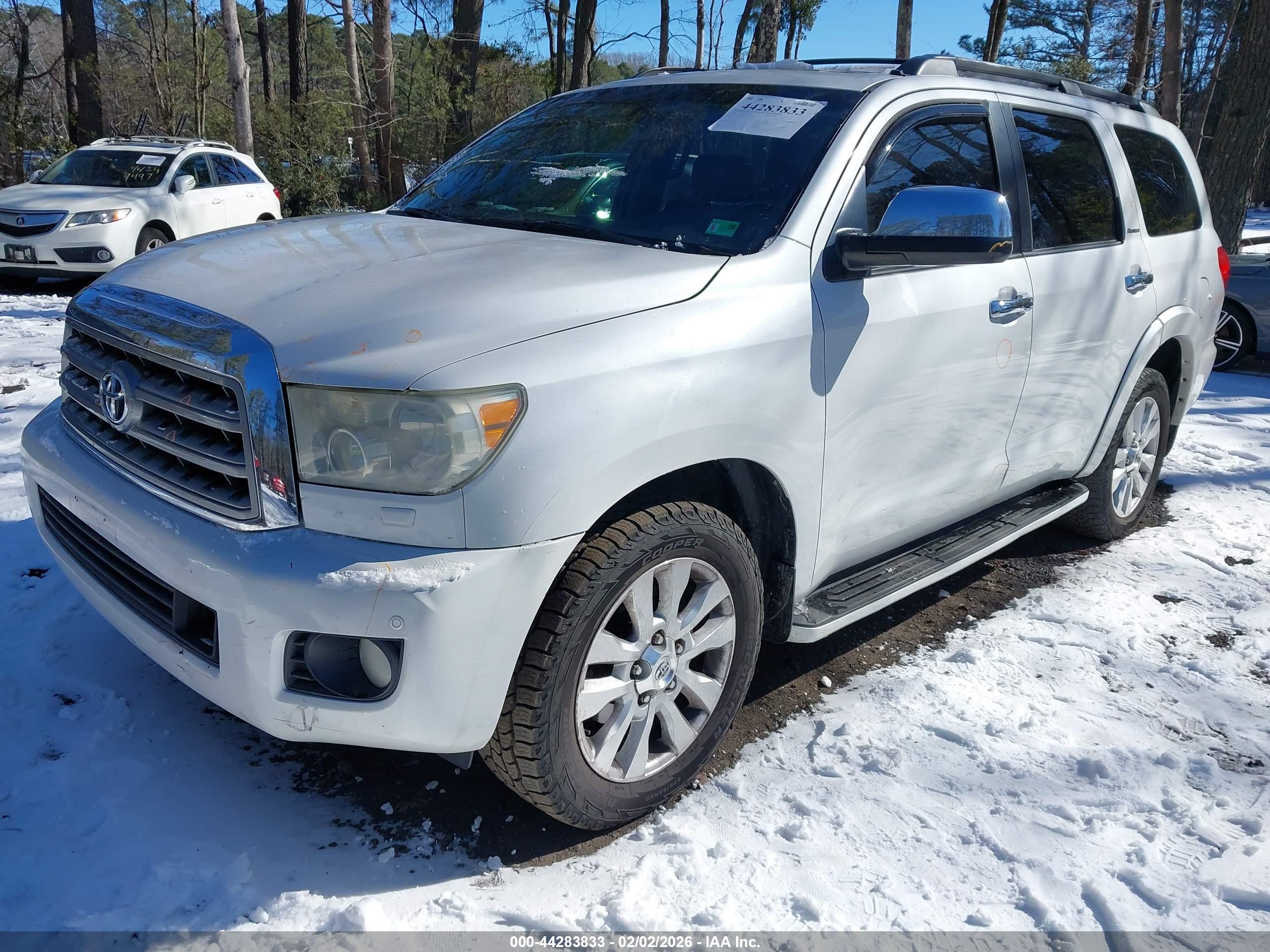 TOYOTA SEQUOIA image 2