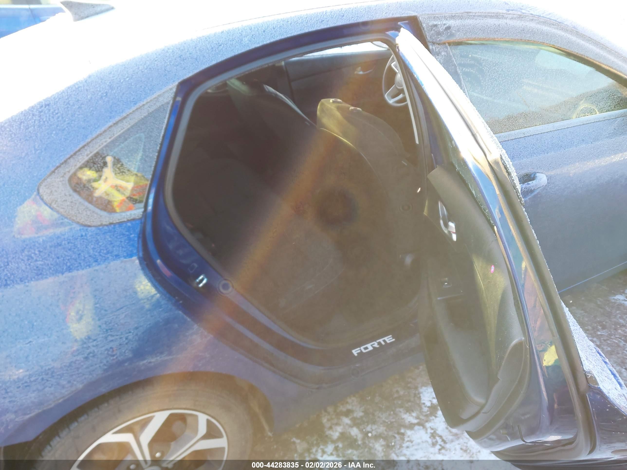 KIA FORTE image 8
