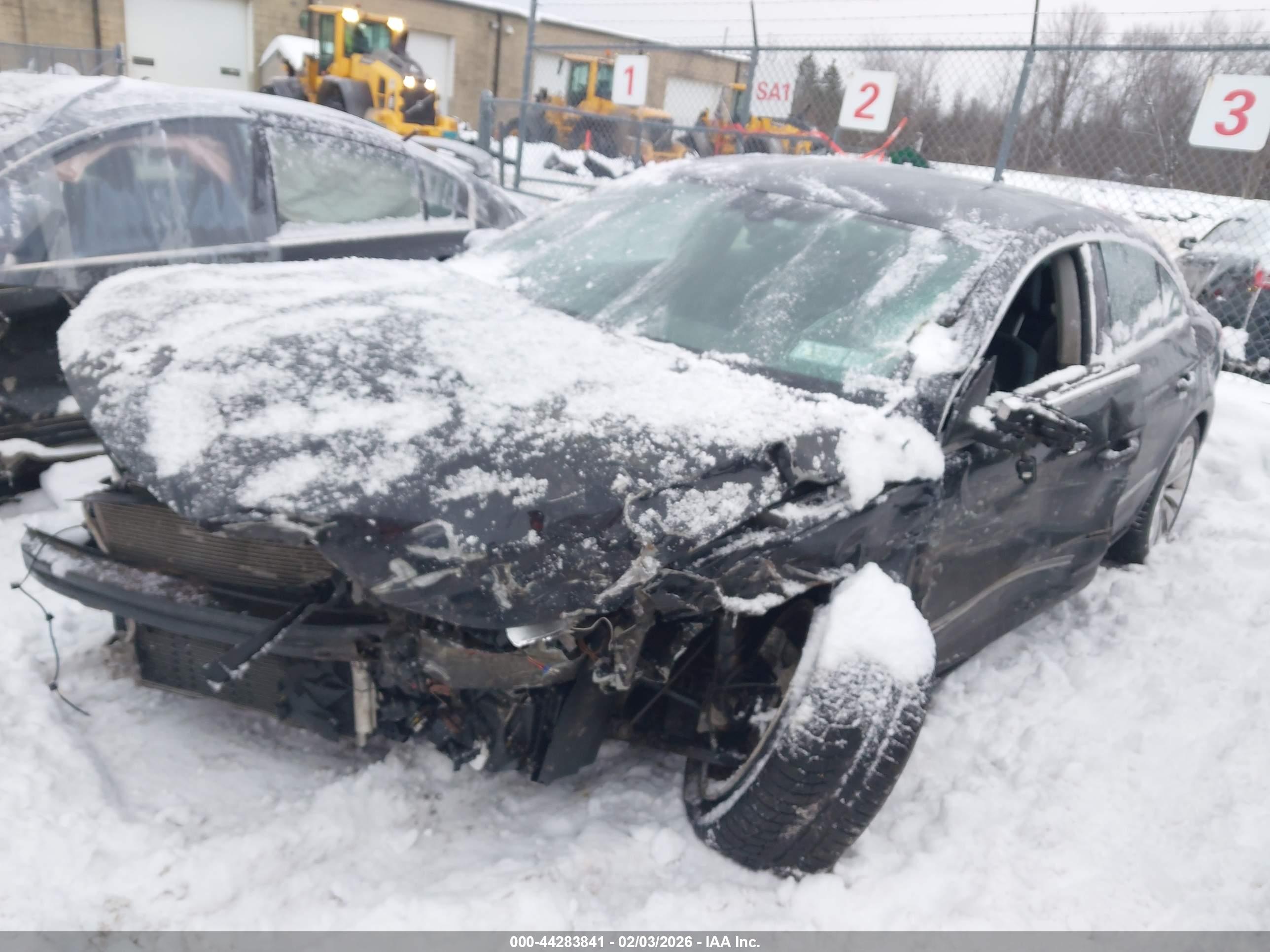 VOLKSWAGEN CC image 2