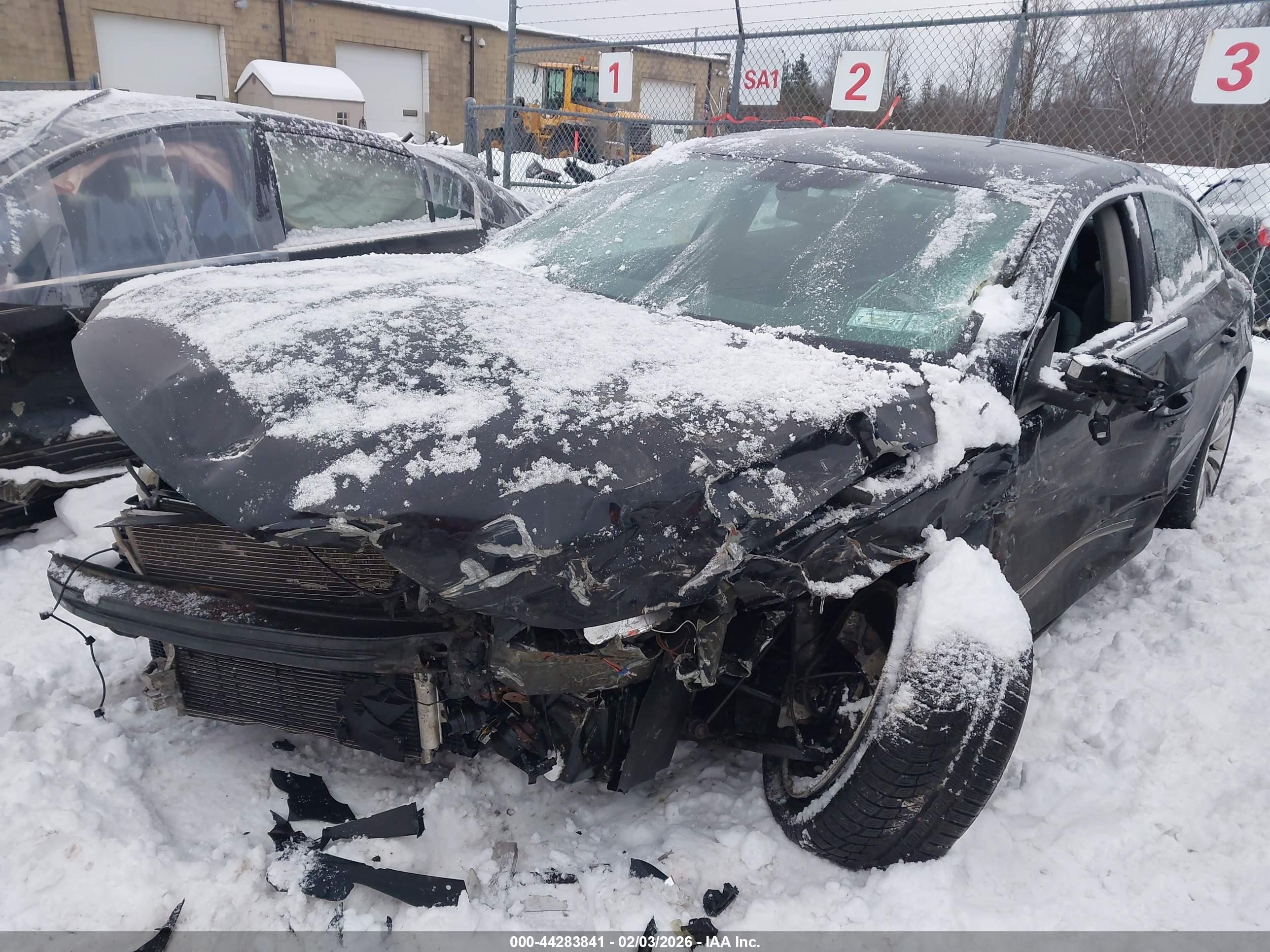 VOLKSWAGEN CC image 6