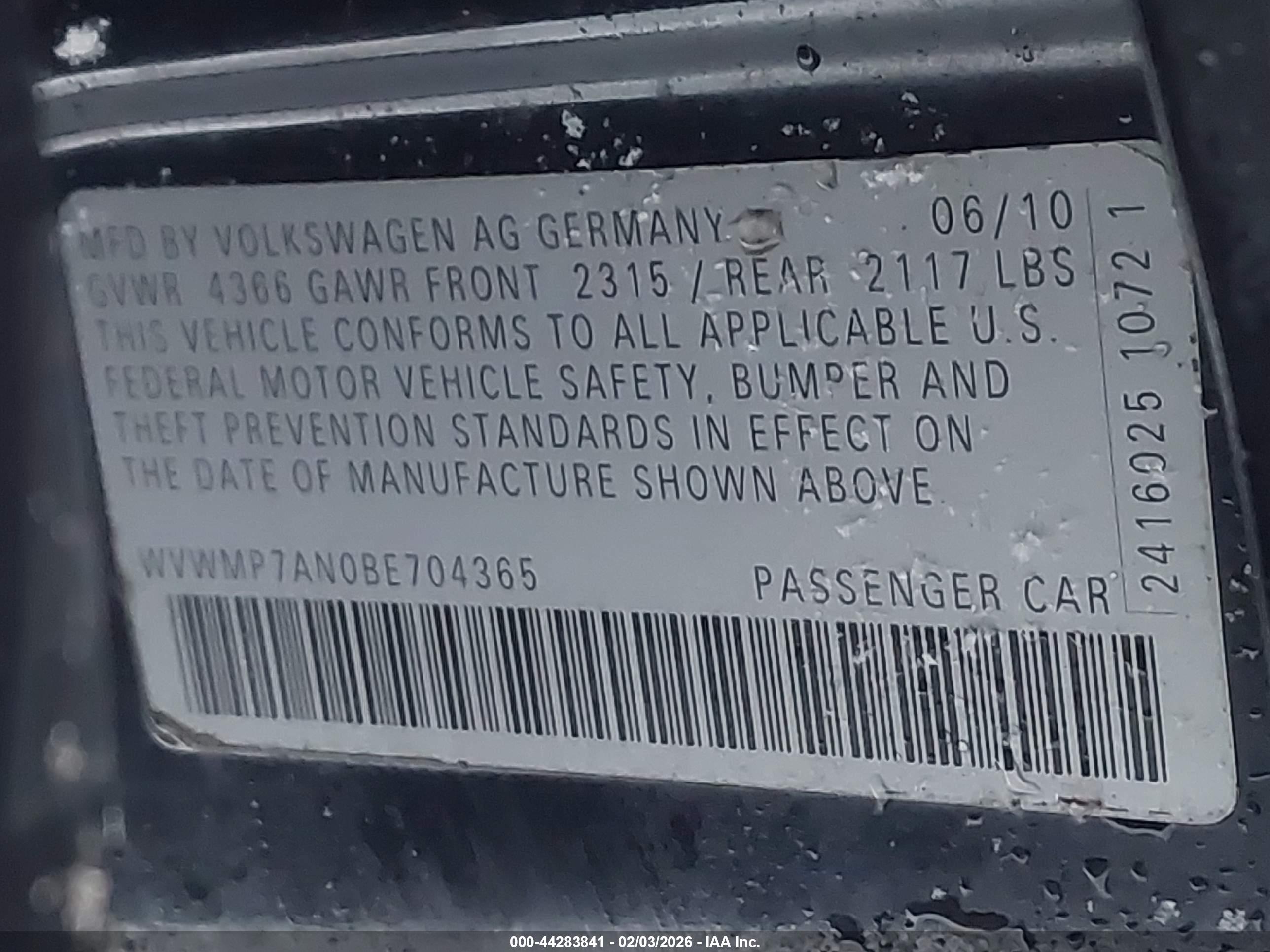VOLKSWAGEN CC image 9