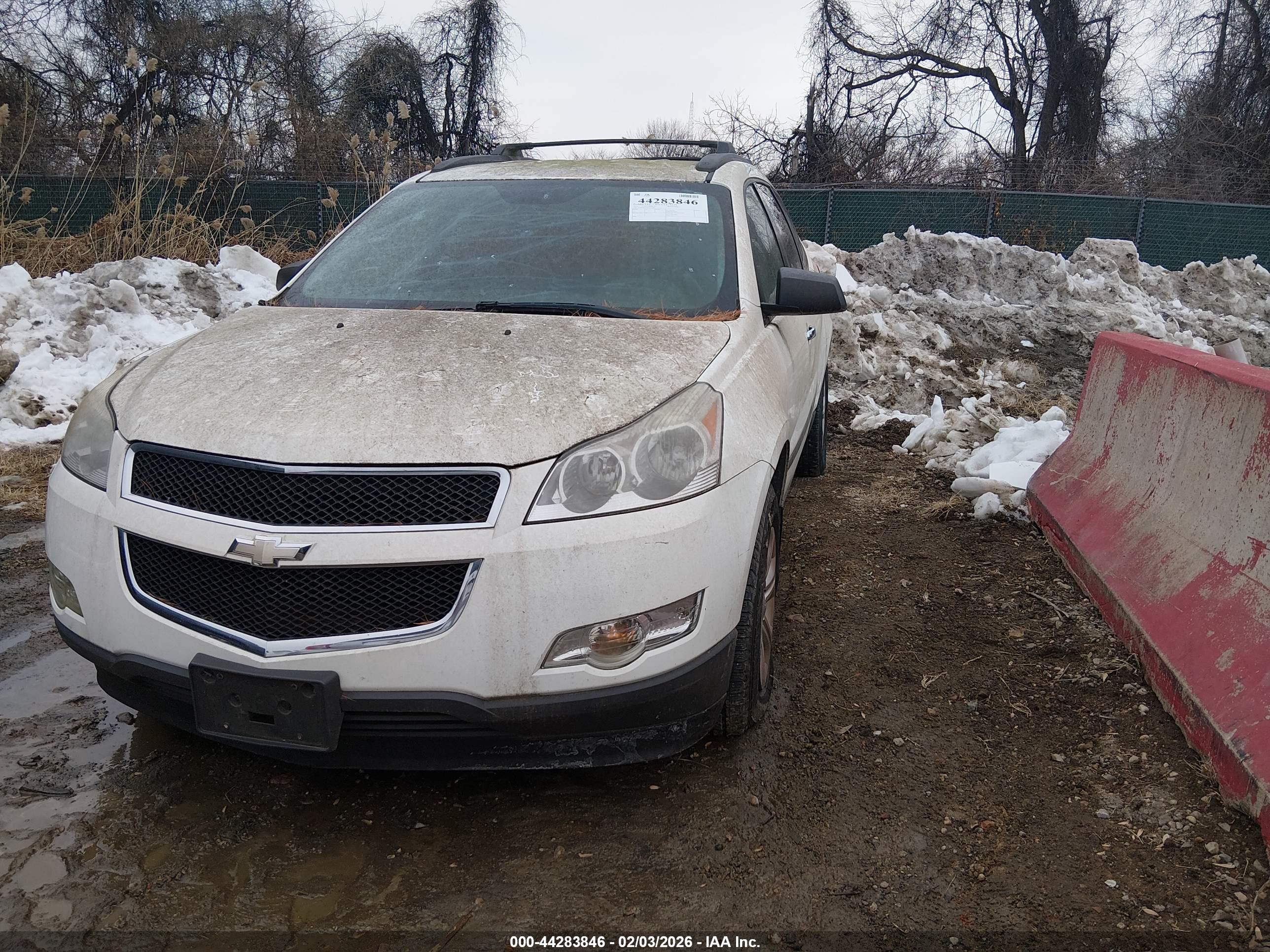 CHEVROLET TRAVERSE image 6