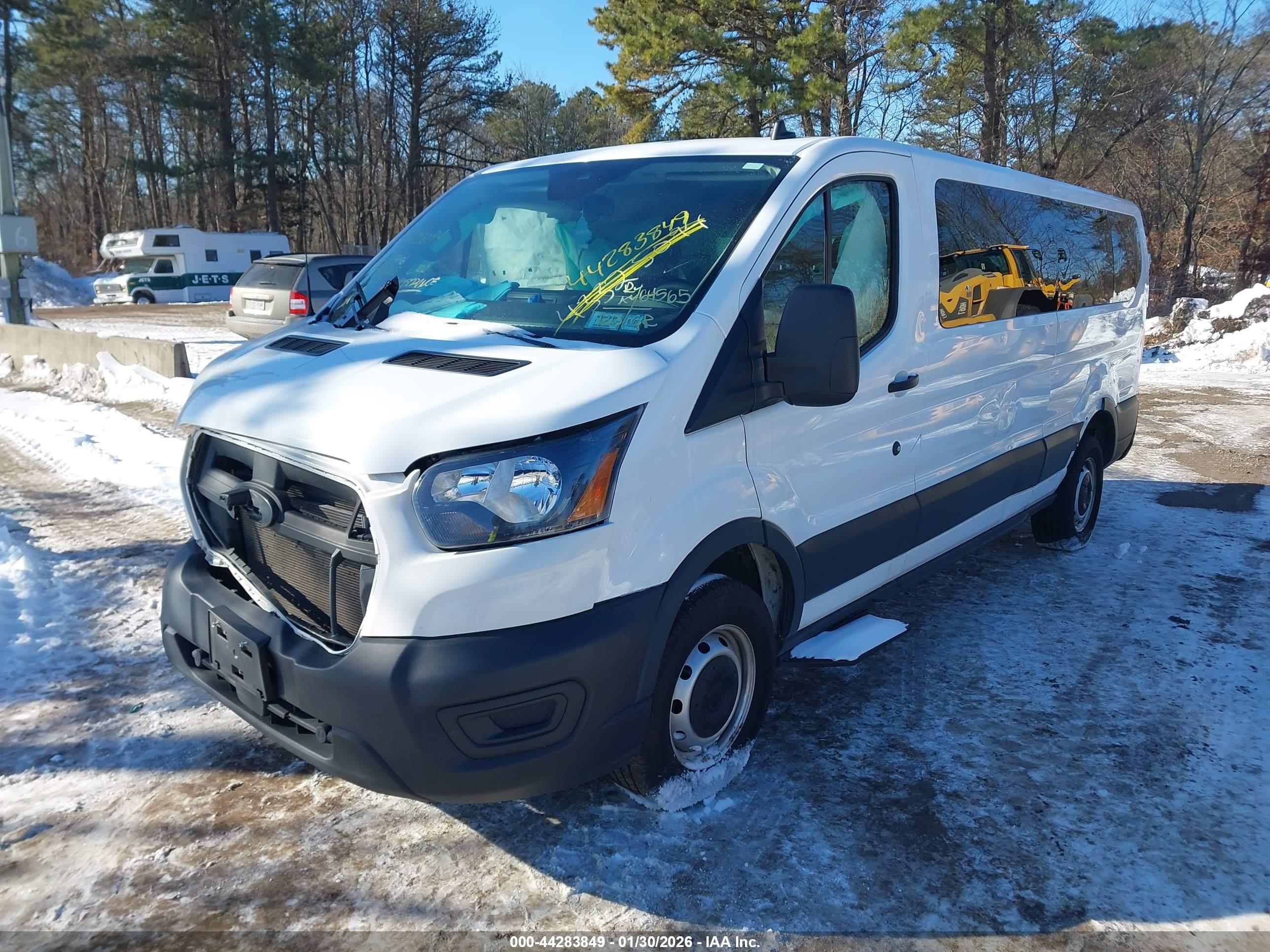 FORD TRANSIT-350 image 2
