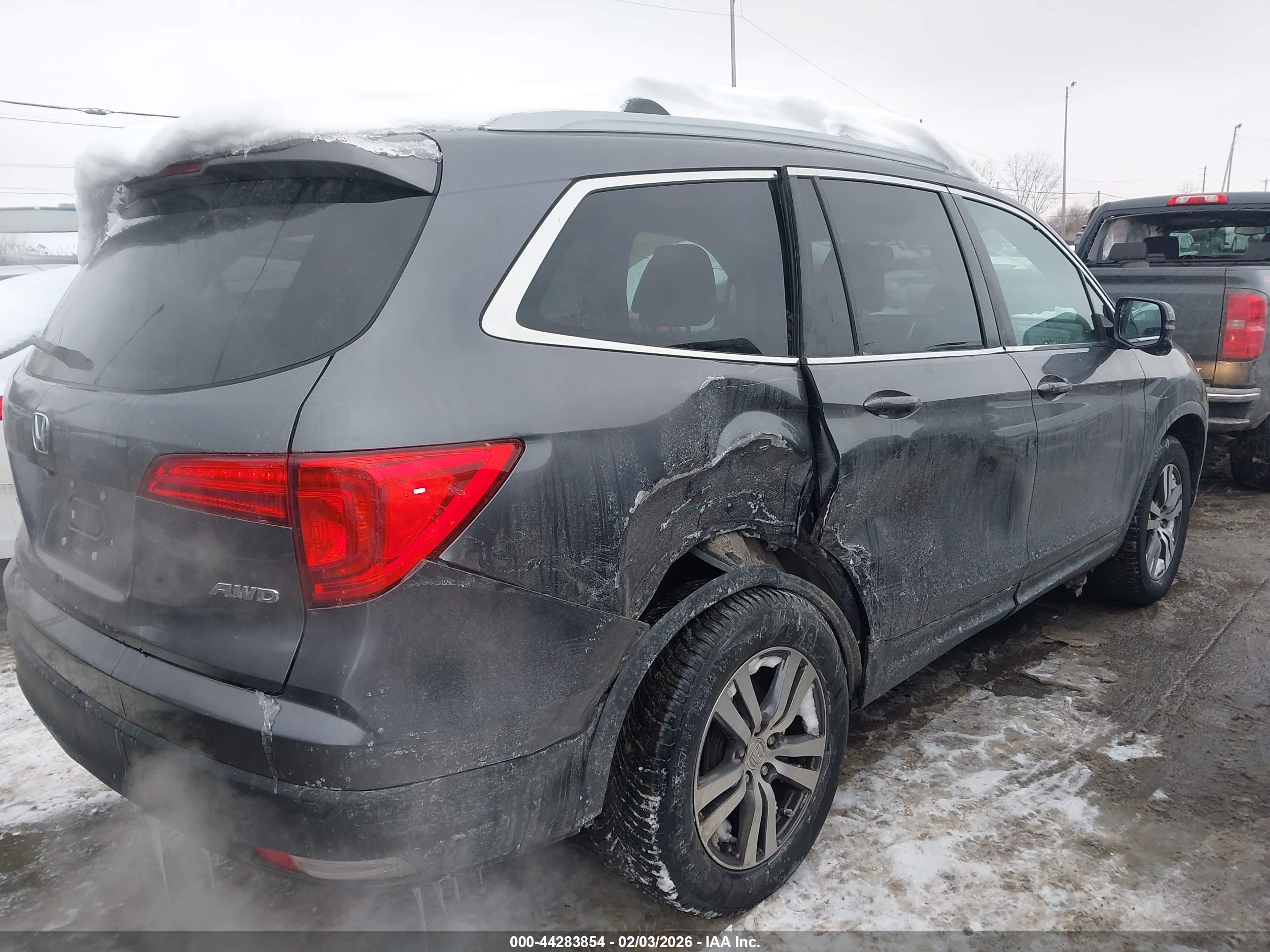 HONDA PILOT image 6
